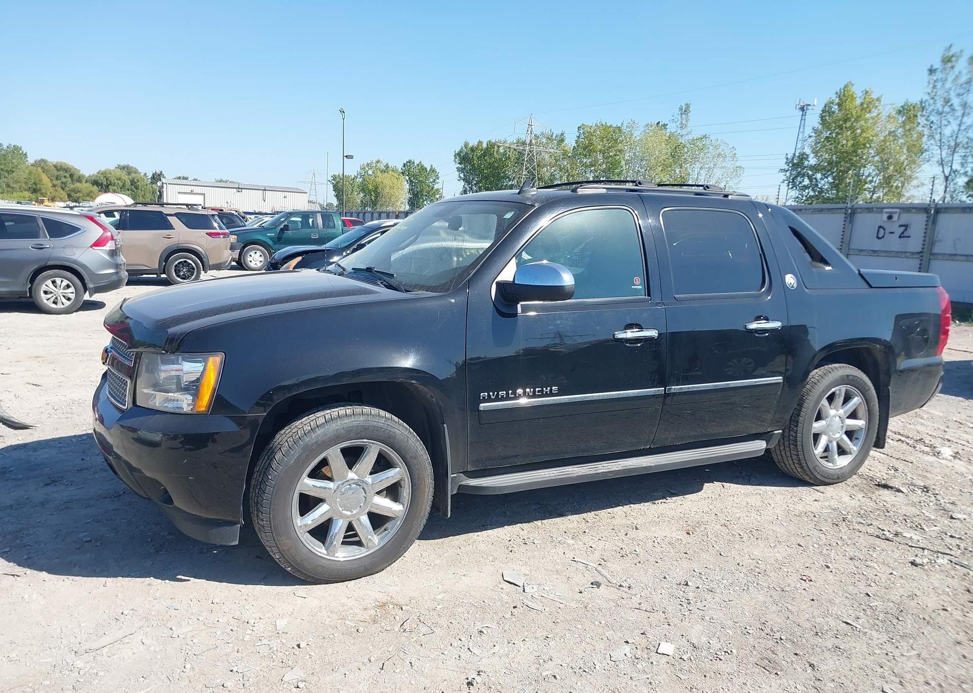 2013 CHEVROLET AVALANCHE