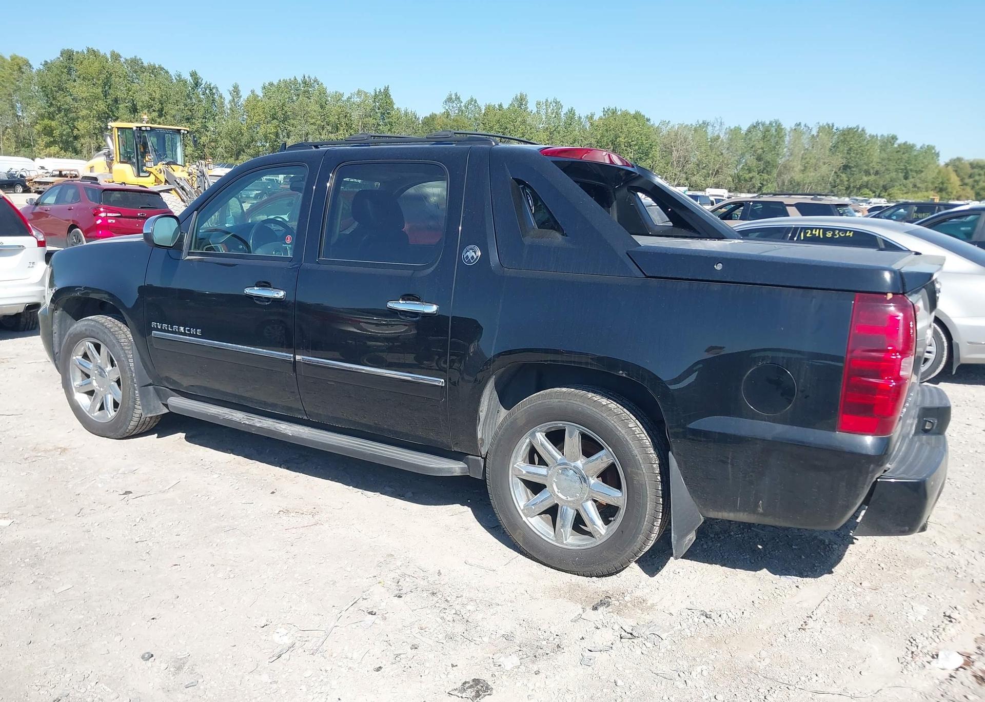 2013 CHEVROLET AVALANCHE