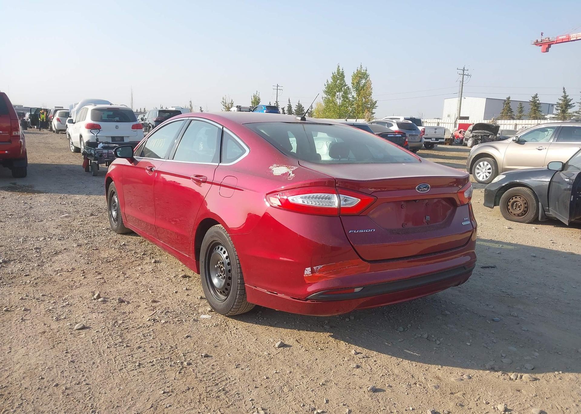 2015 FORD FUSION SE