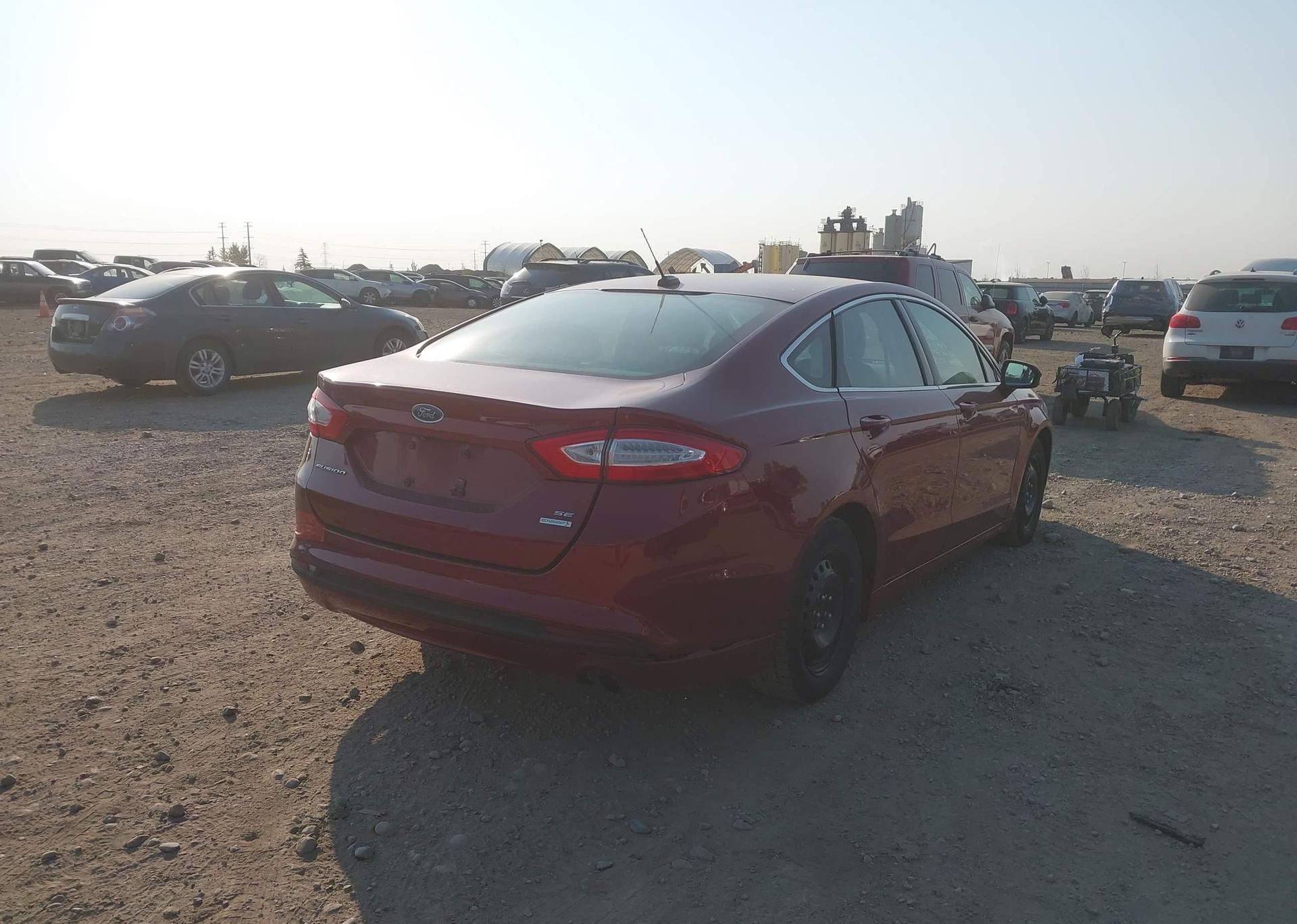 2015 FORD FUSION SE