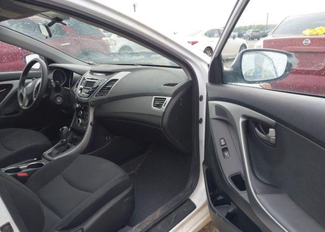 2015 HYUNDAI ELANTRA GL