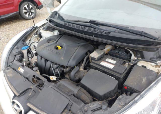 2015 HYUNDAI ELANTRA GL