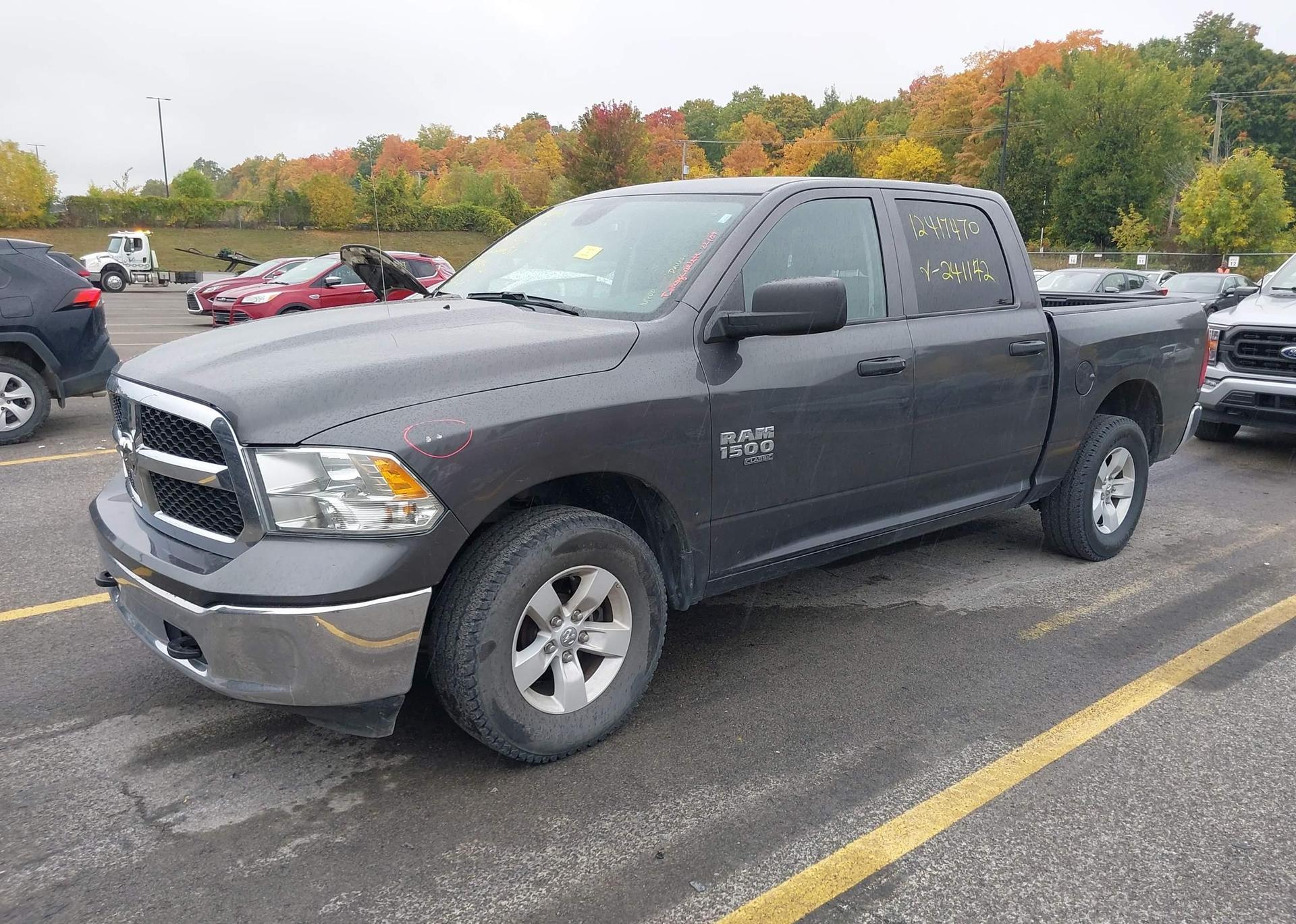 2022 RAM 1500 CLASSIC SLT
