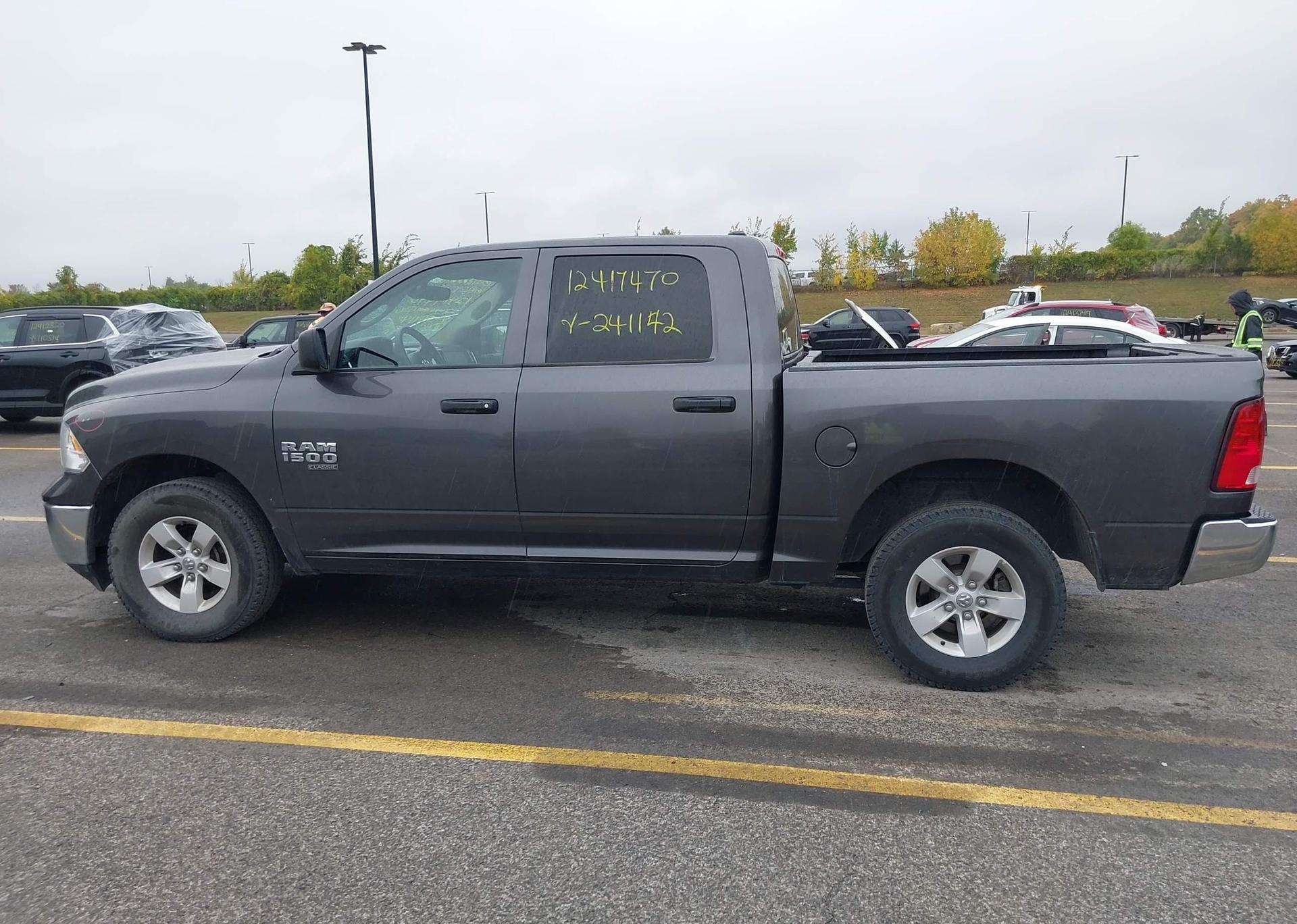 2022 RAM 1500 CLASSIC SLT