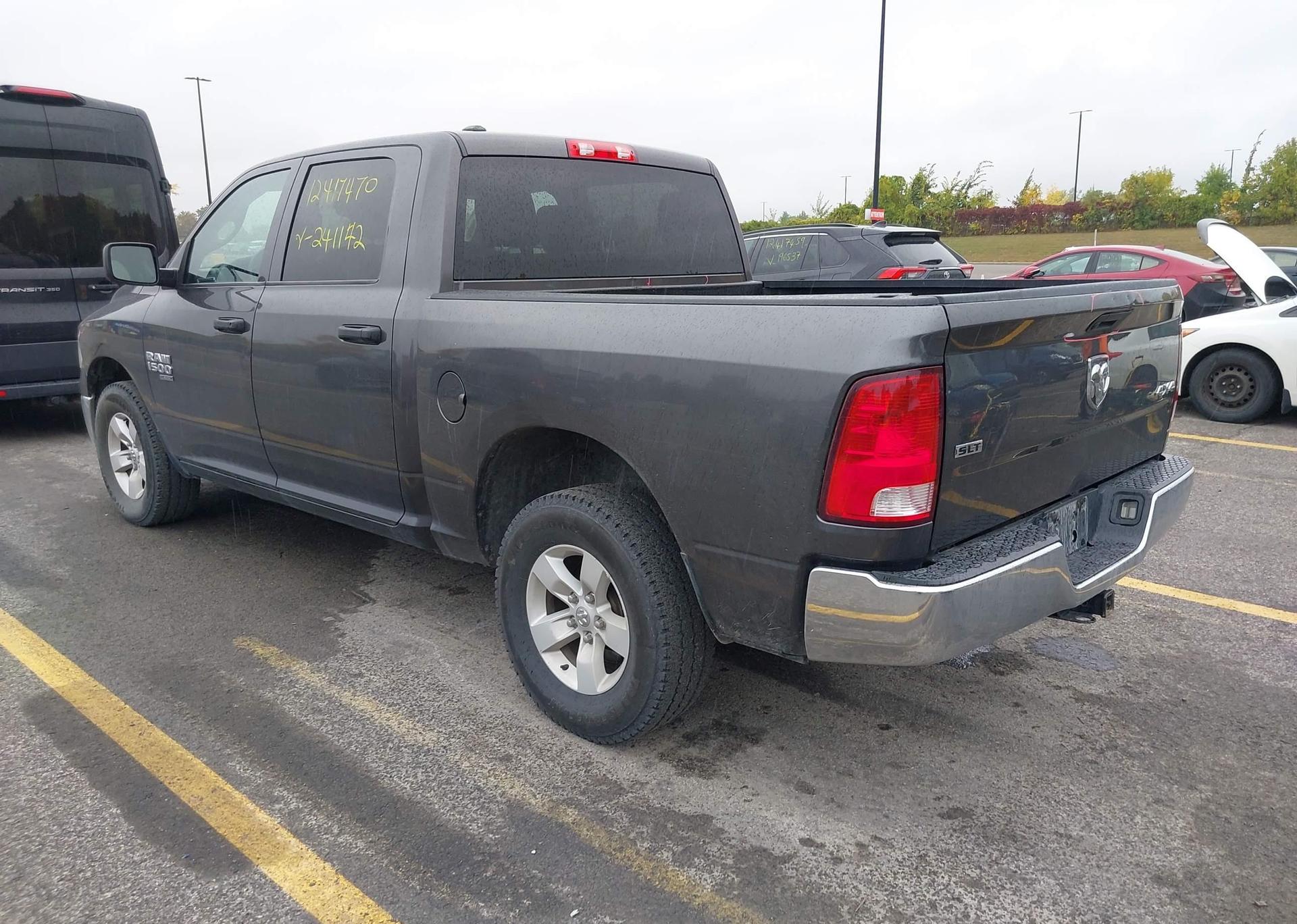 2022 RAM 1500 CLASSIC SLT