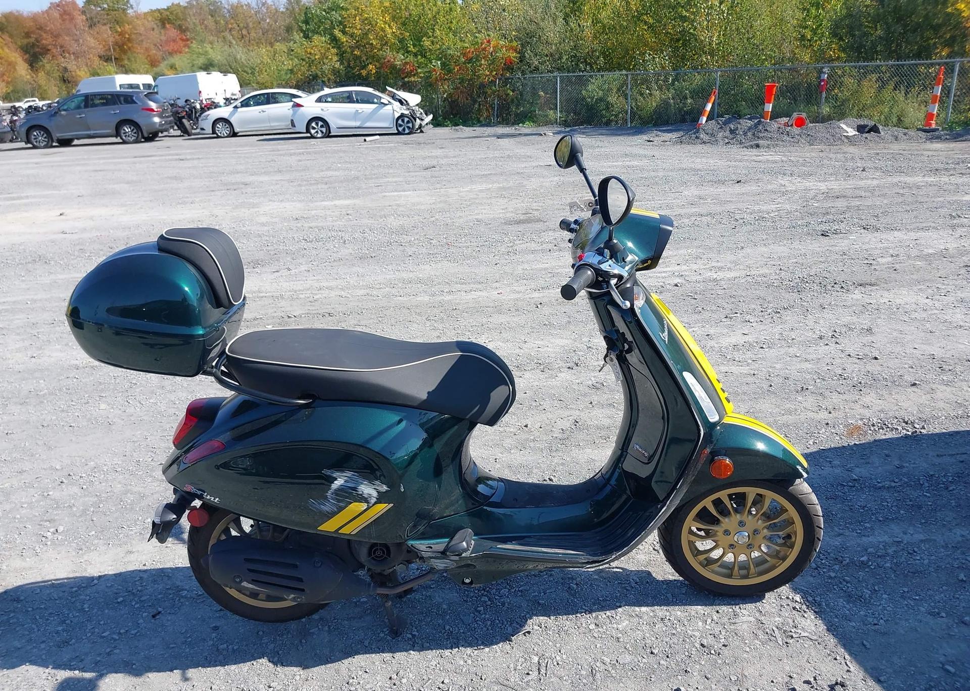 2022 VESPA PRIMAVERA