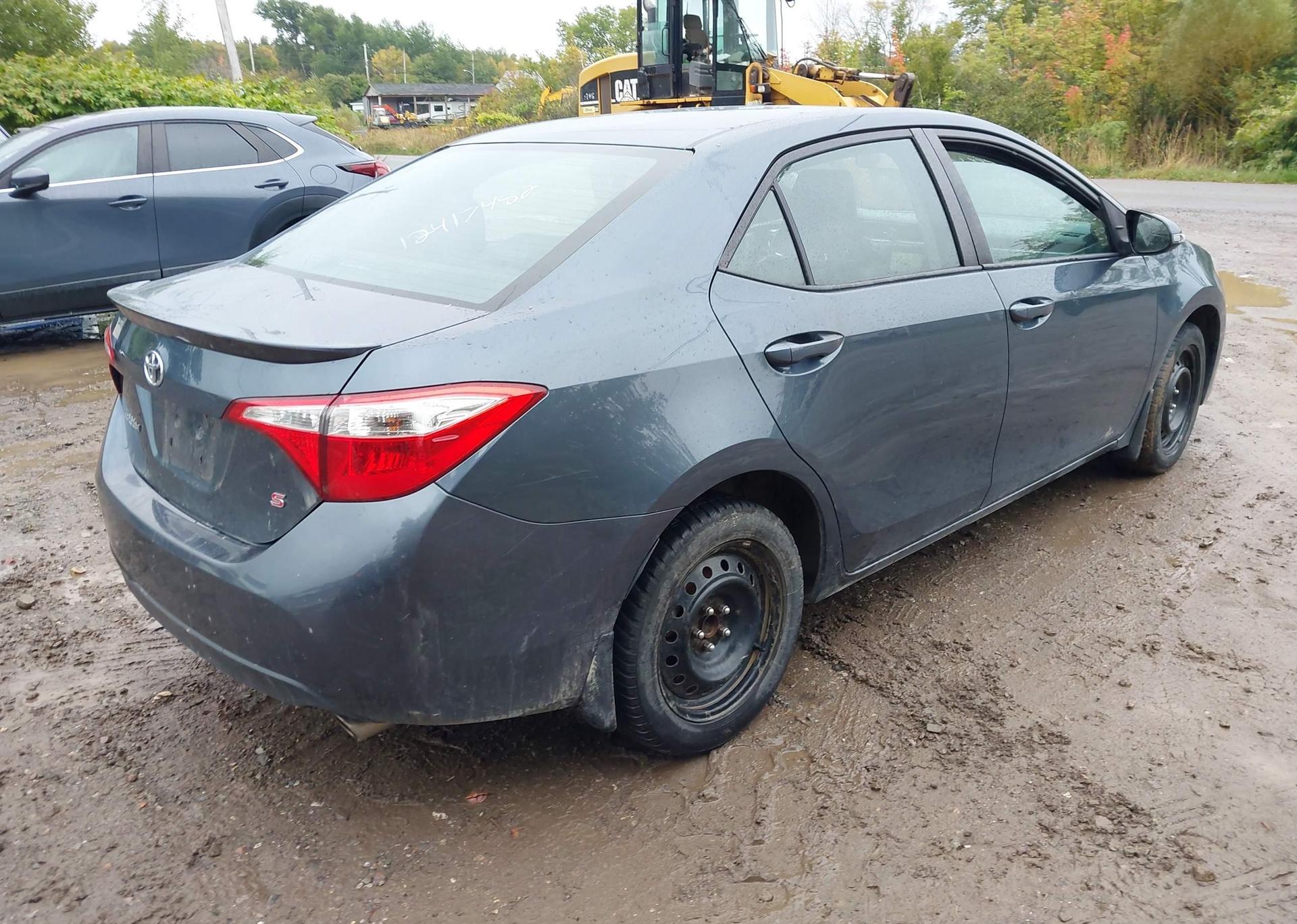 2015 TOYOTA COROLLA L