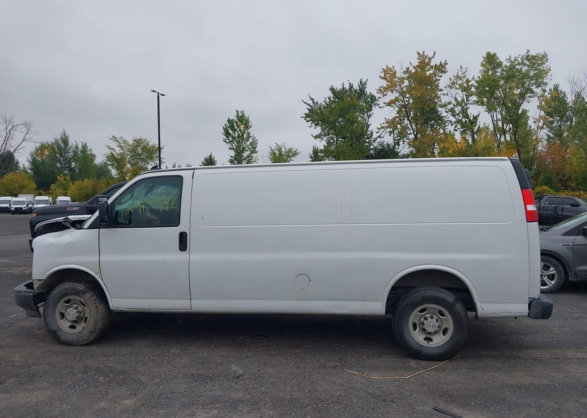 2024 CHEVROLET EXPRESS G2500