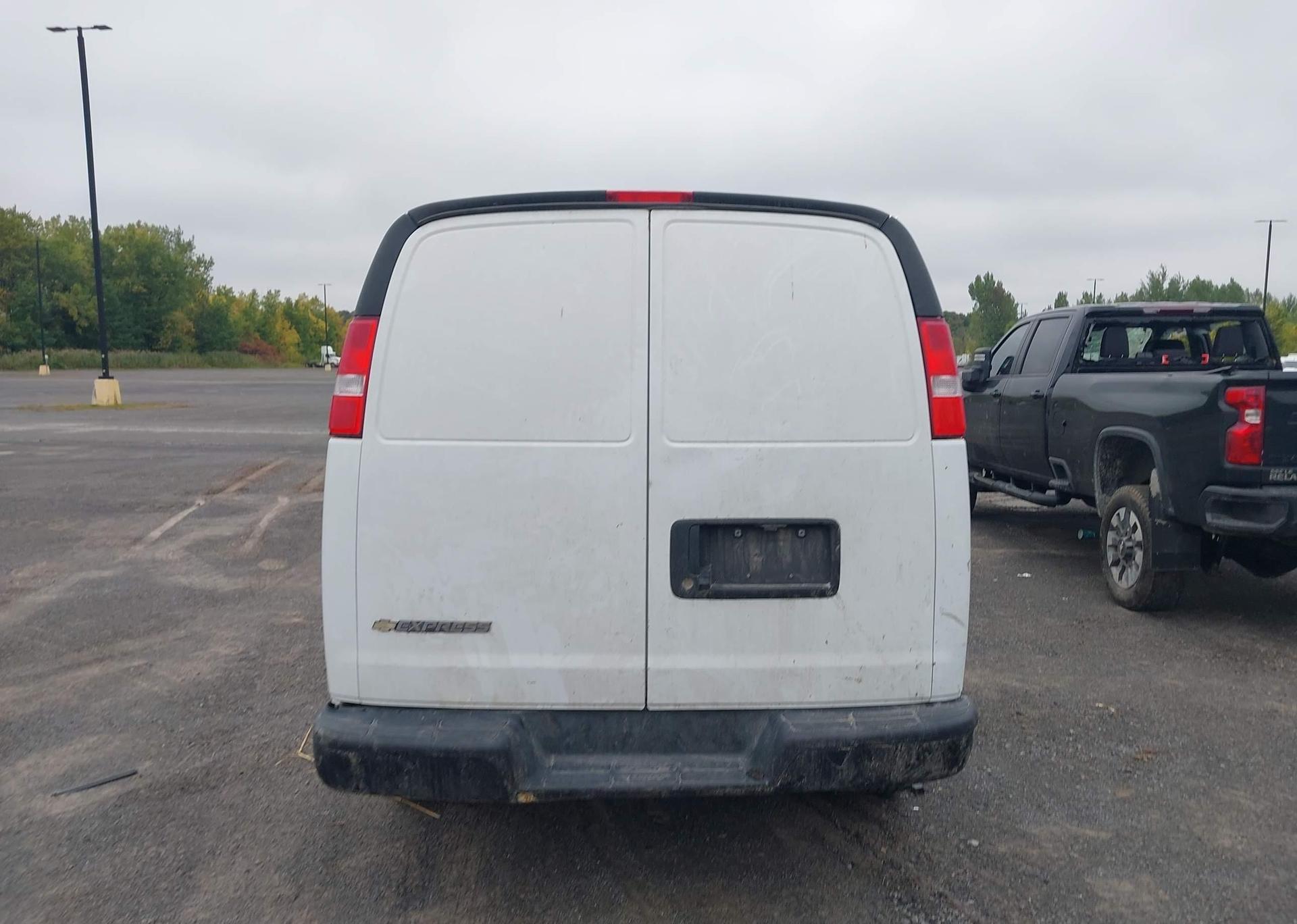 2024 CHEVROLET EXPRESS G2500
