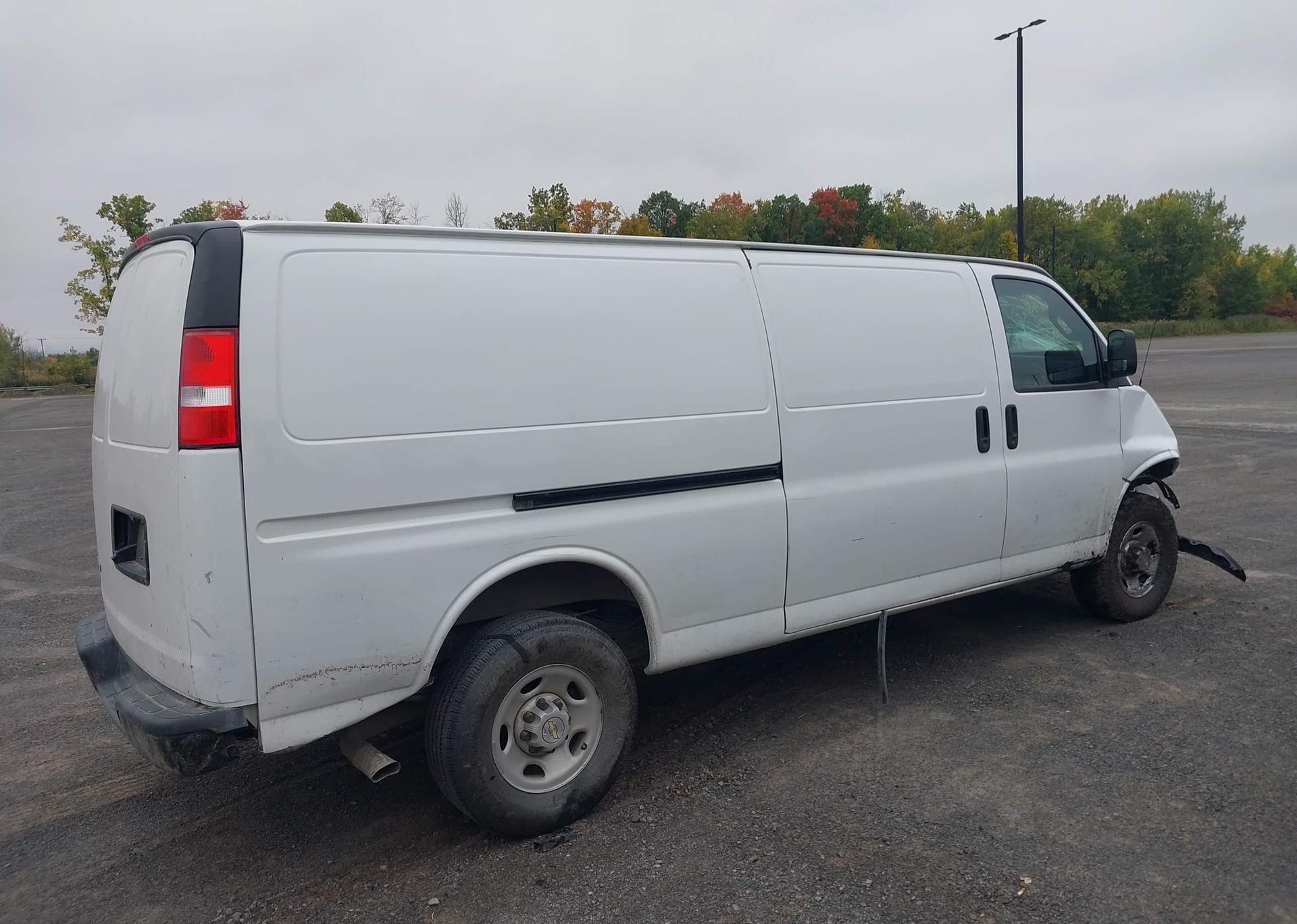 2024 CHEVROLET EXPRESS G2500