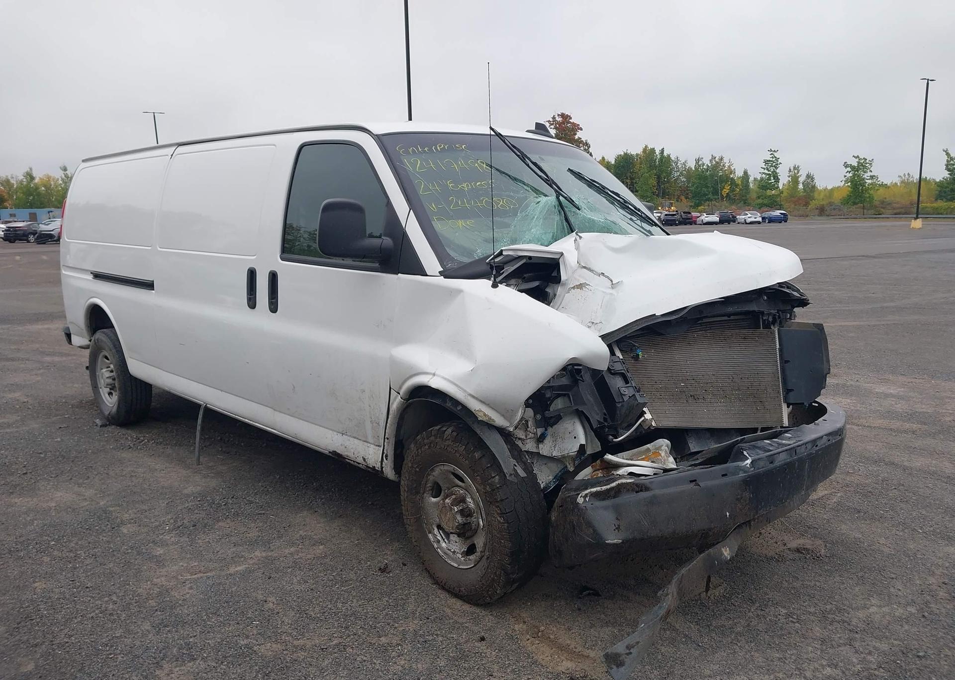 2024 CHEVROLET EXPRESS G2500