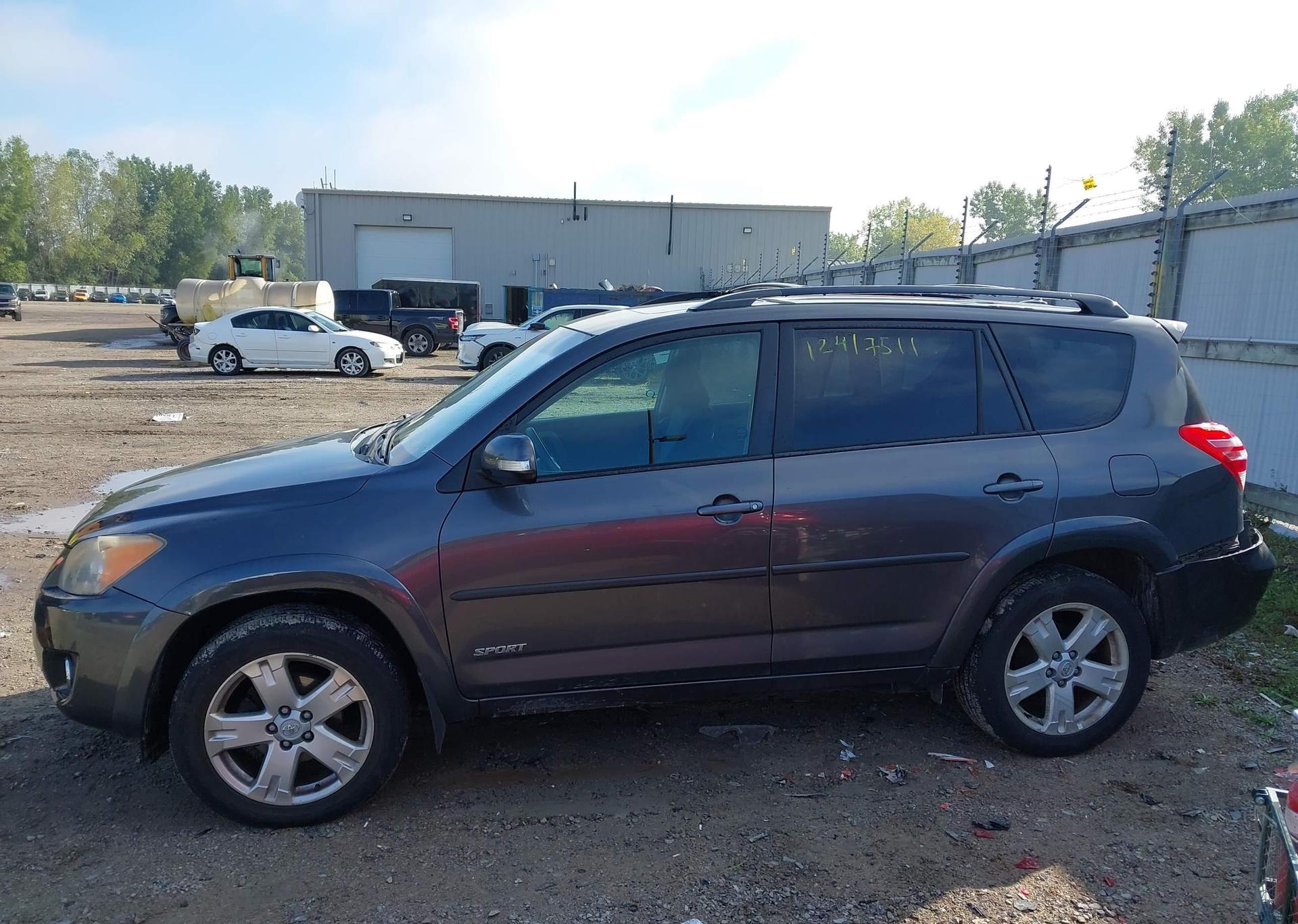2010 TOYOTA RAV4 SPORT V6