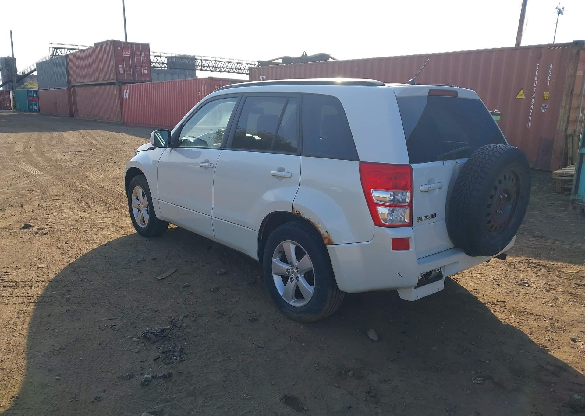 2010 SUZUKI GRAND VITARA