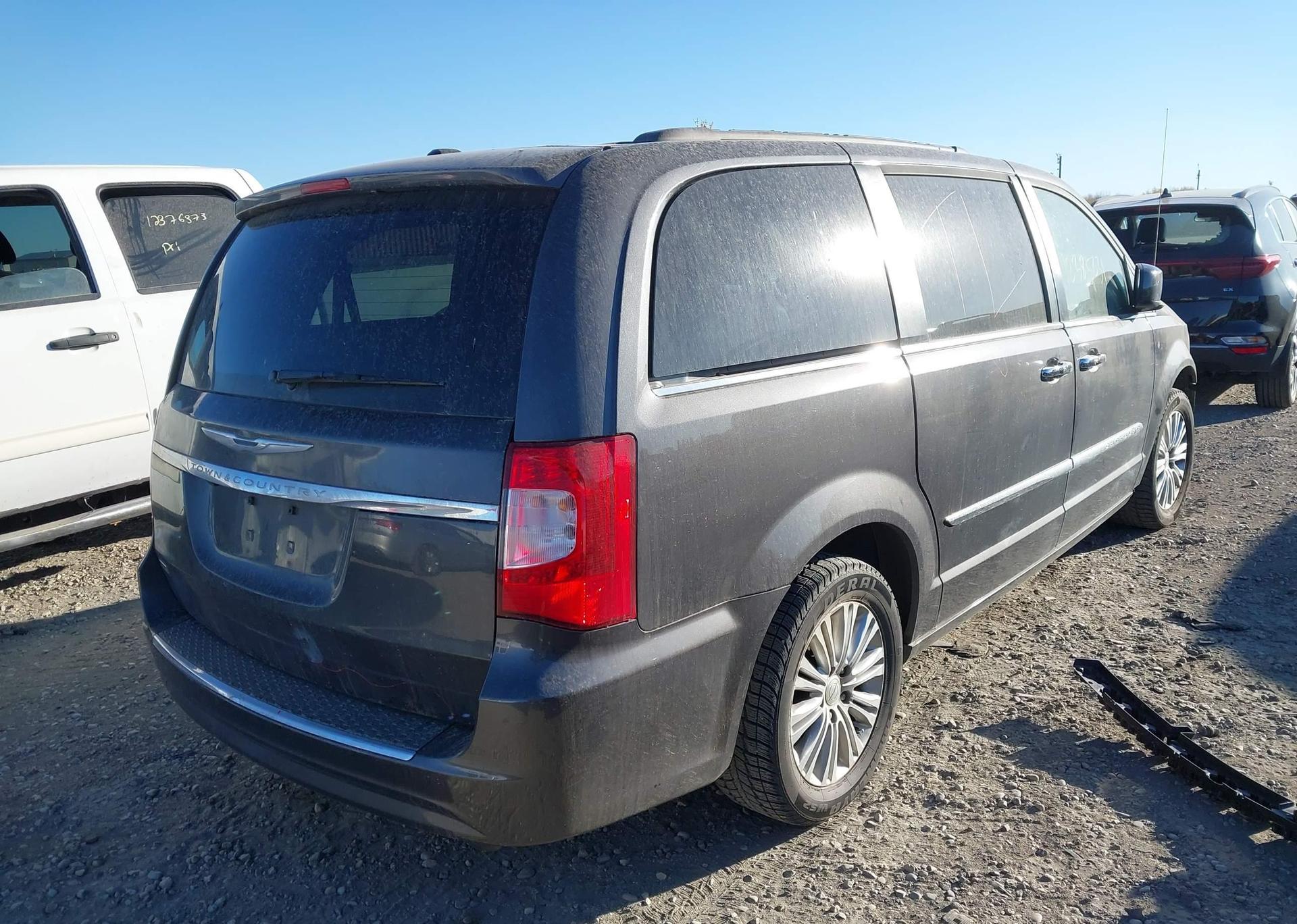 2015 CHRYSLER TOWN & COUNTRY TOURING-L
