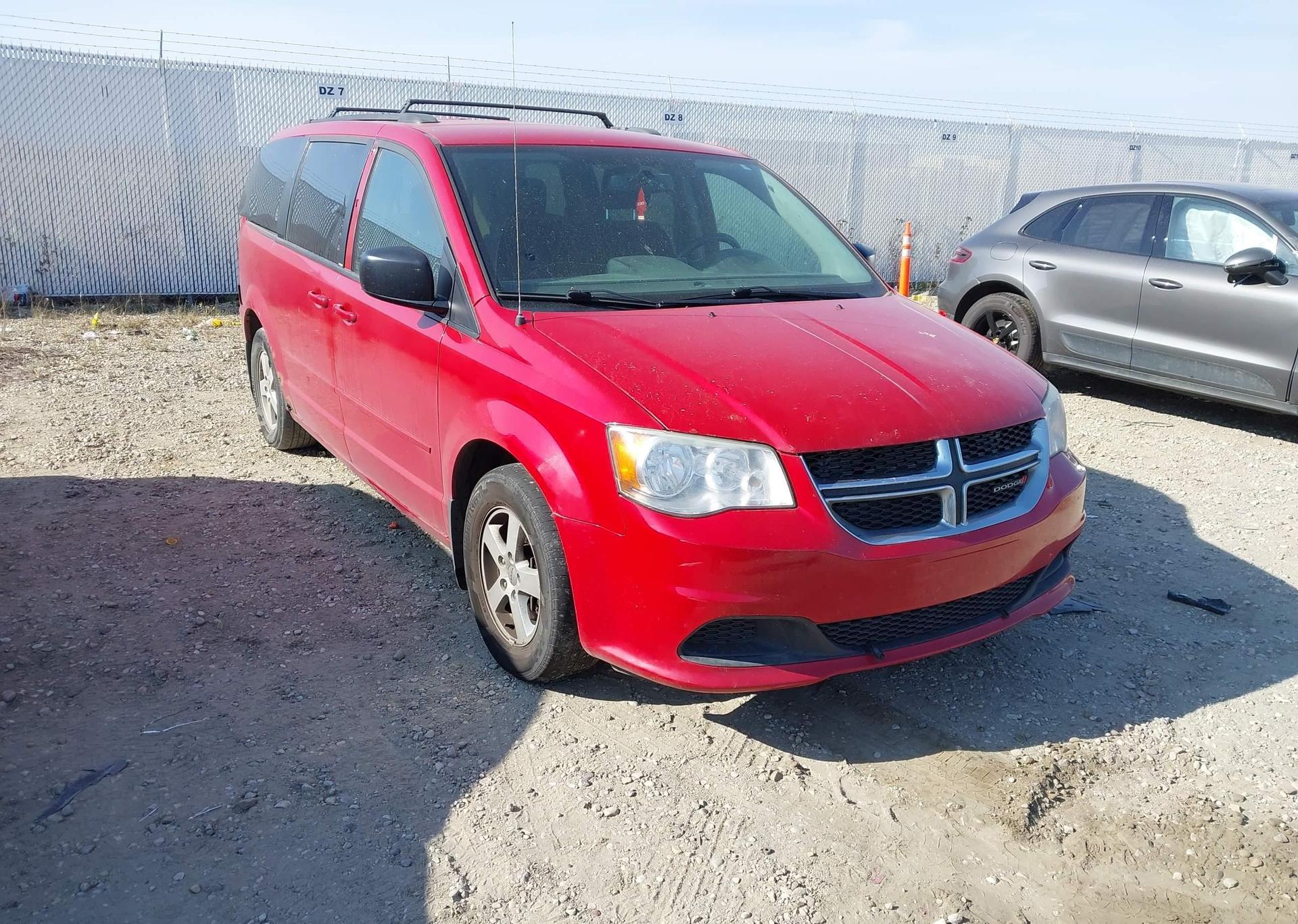 2012 DODGE GRAND CARAVAN SE