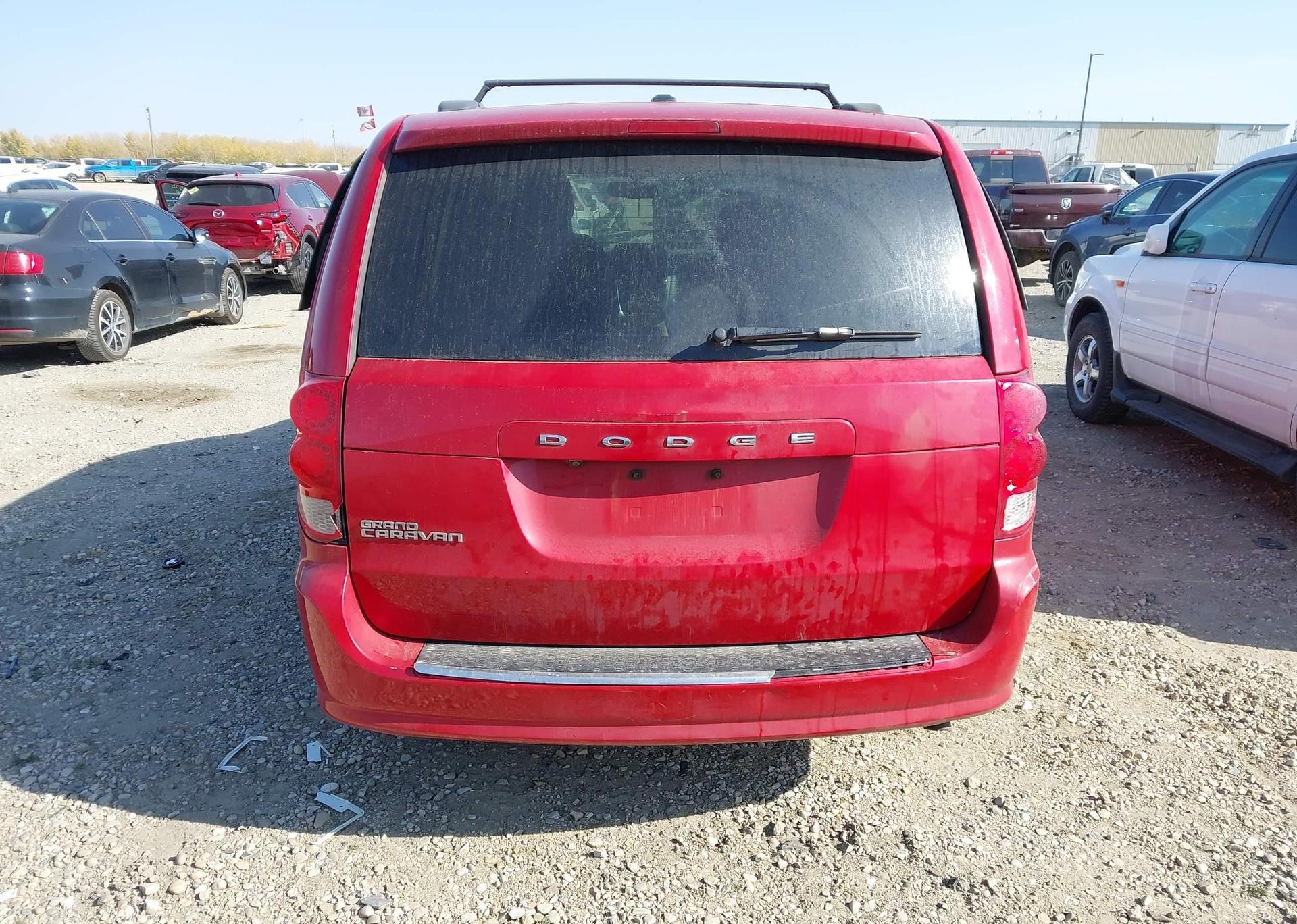 2012 DODGE GRAND CARAVAN SE