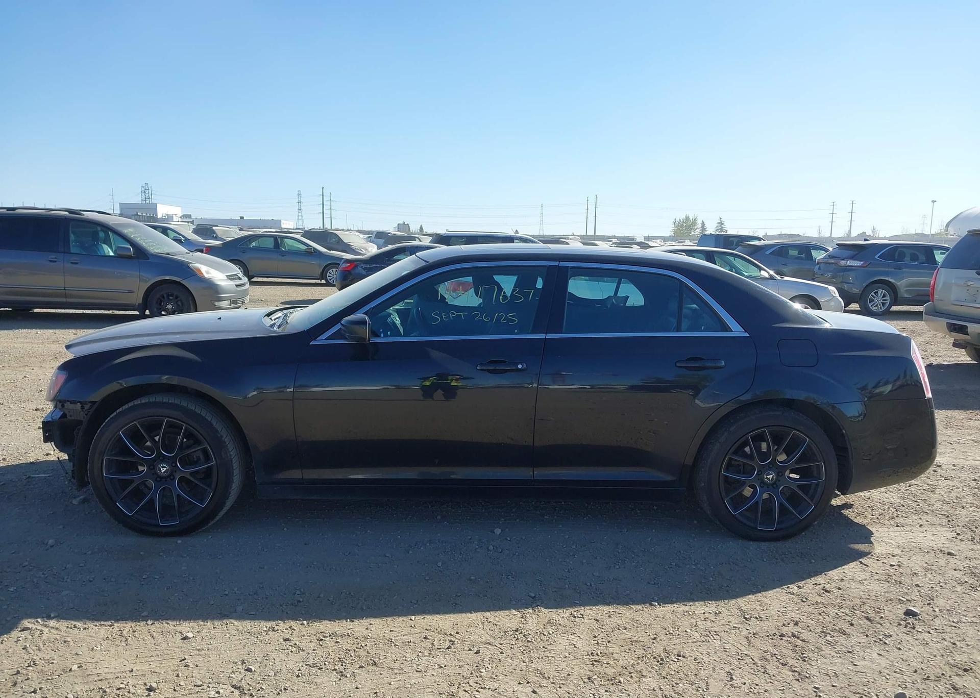2013 CHRYSLER 300 S