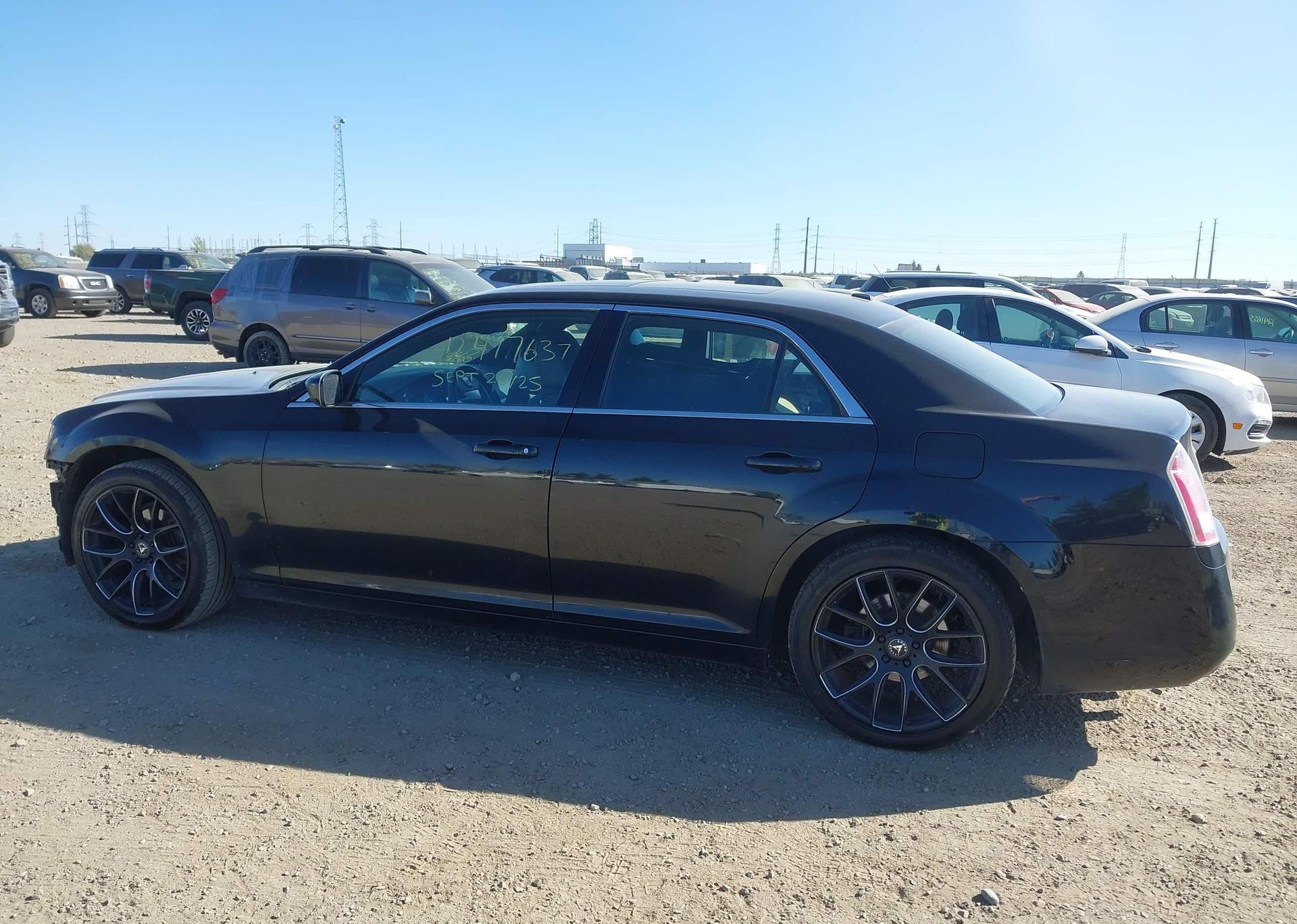 2013 CHRYSLER 300 S