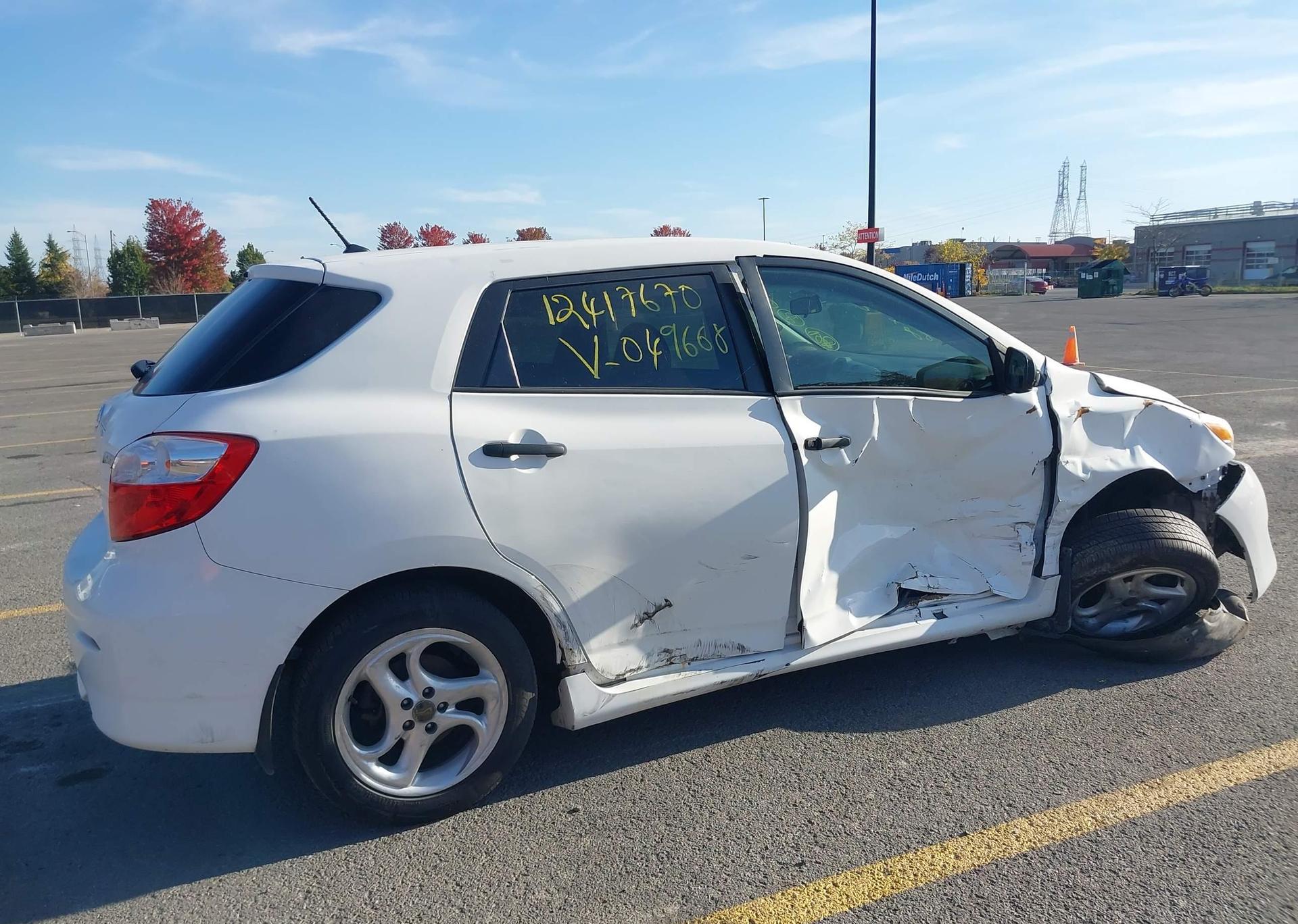 2013 TOYOTA MATRIX