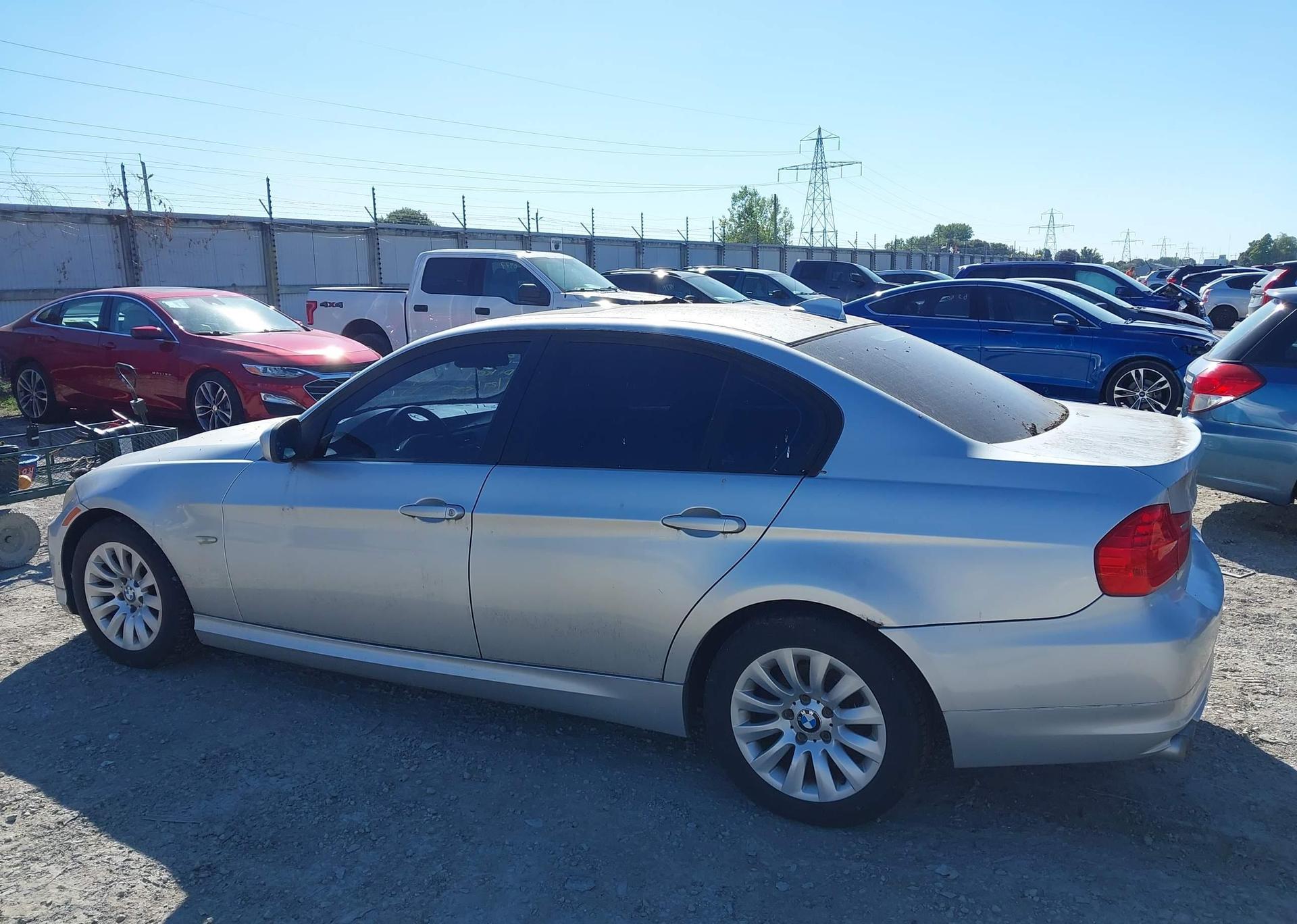 2009 BMW 323 I