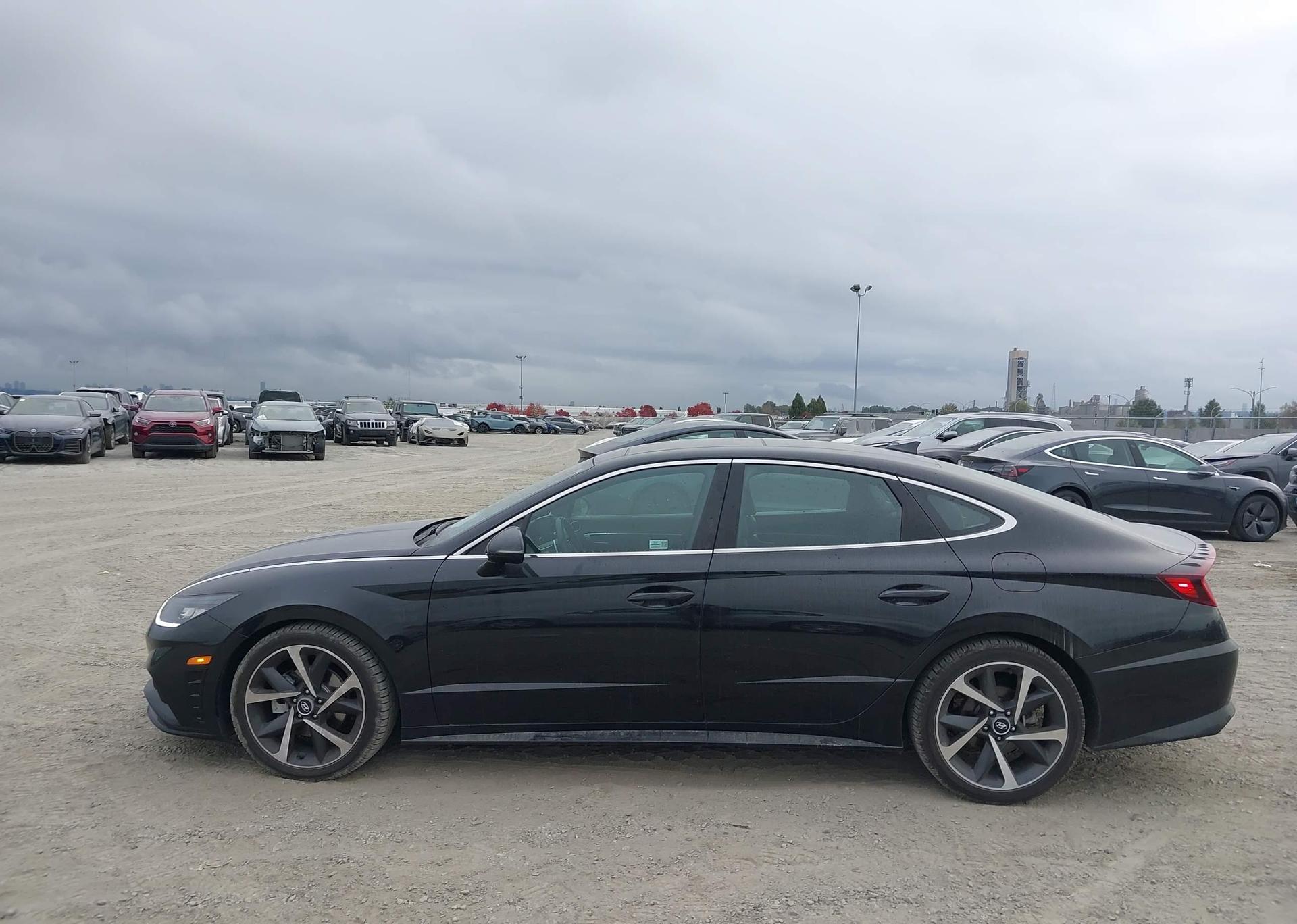 2022 HYUNDAI SONATA SEL PLUS