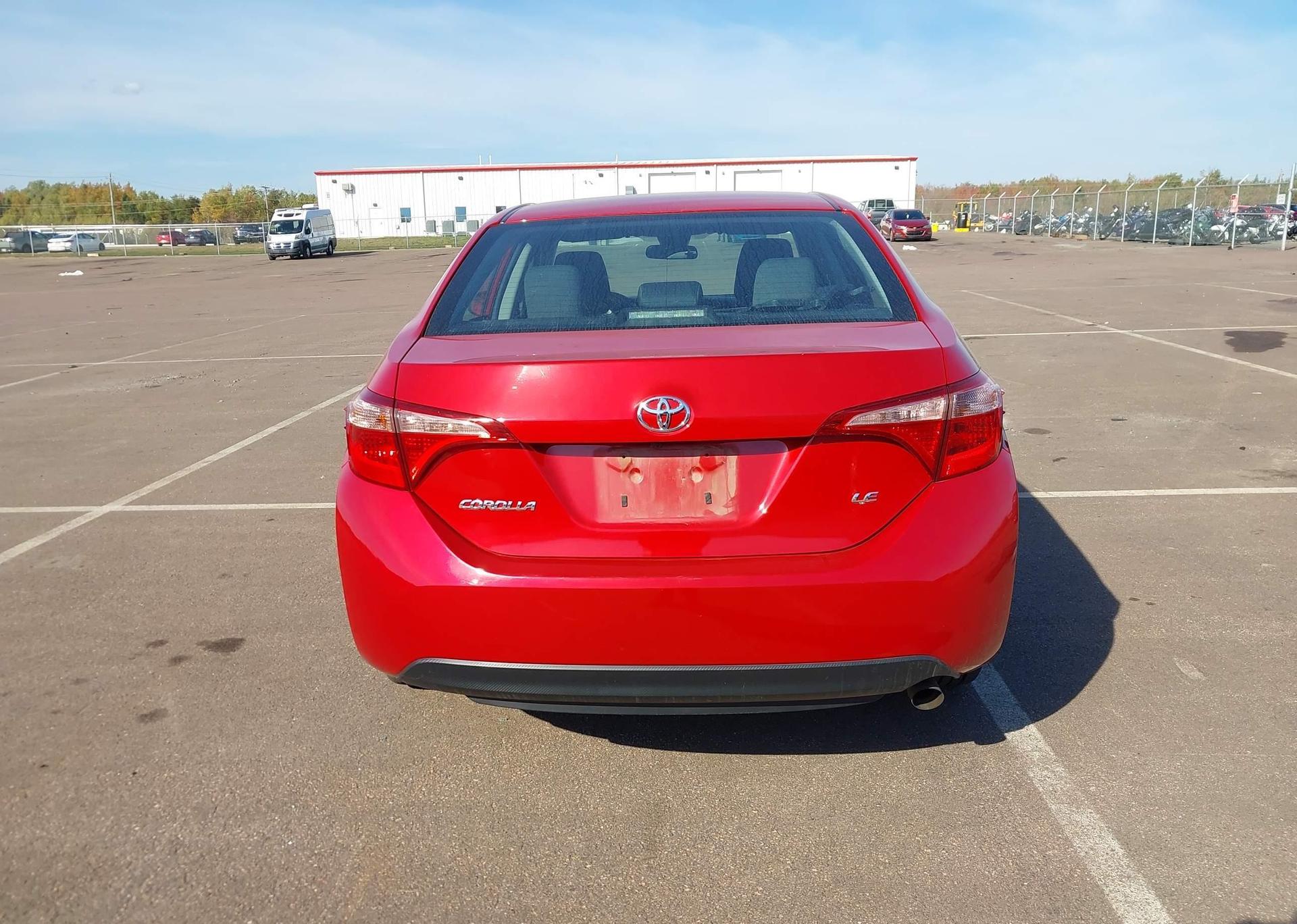 2017 TOYOTA COROLLA LE