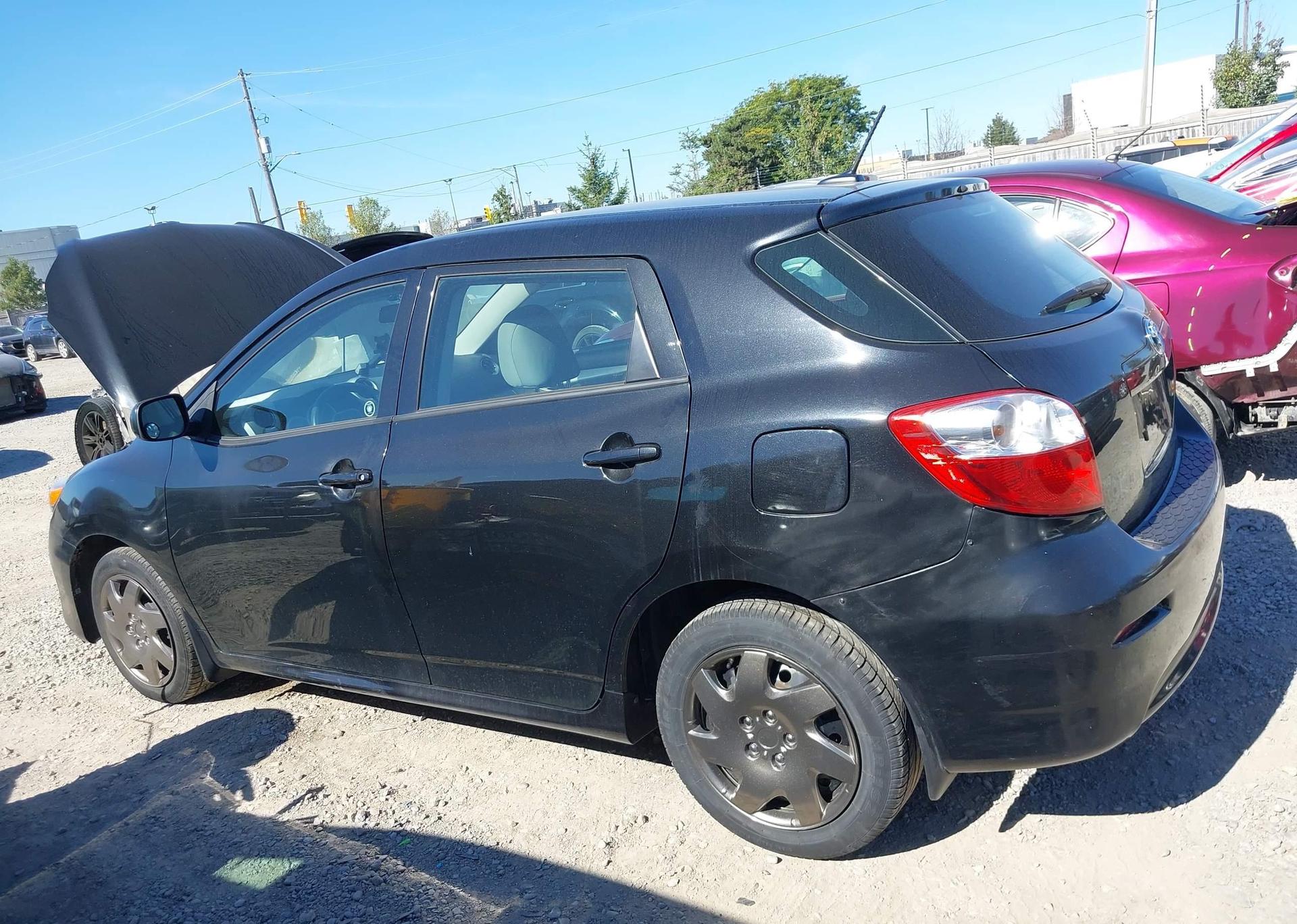 2011 TOYOTA MATRIX WAGON