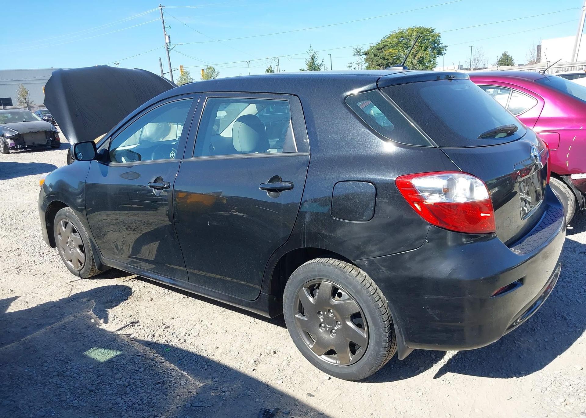 2011 TOYOTA MATRIX WAGON
