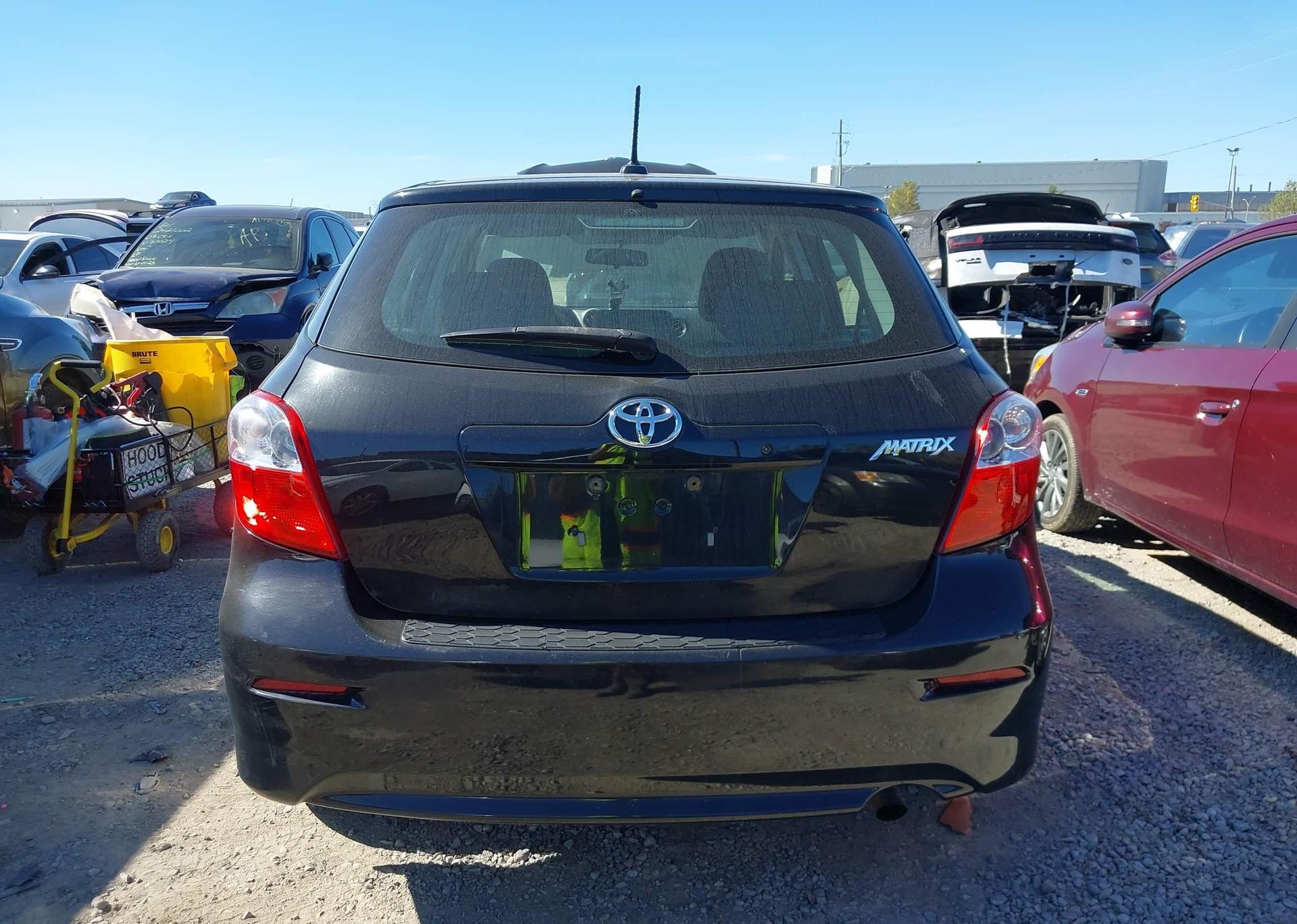 2011 TOYOTA MATRIX WAGON