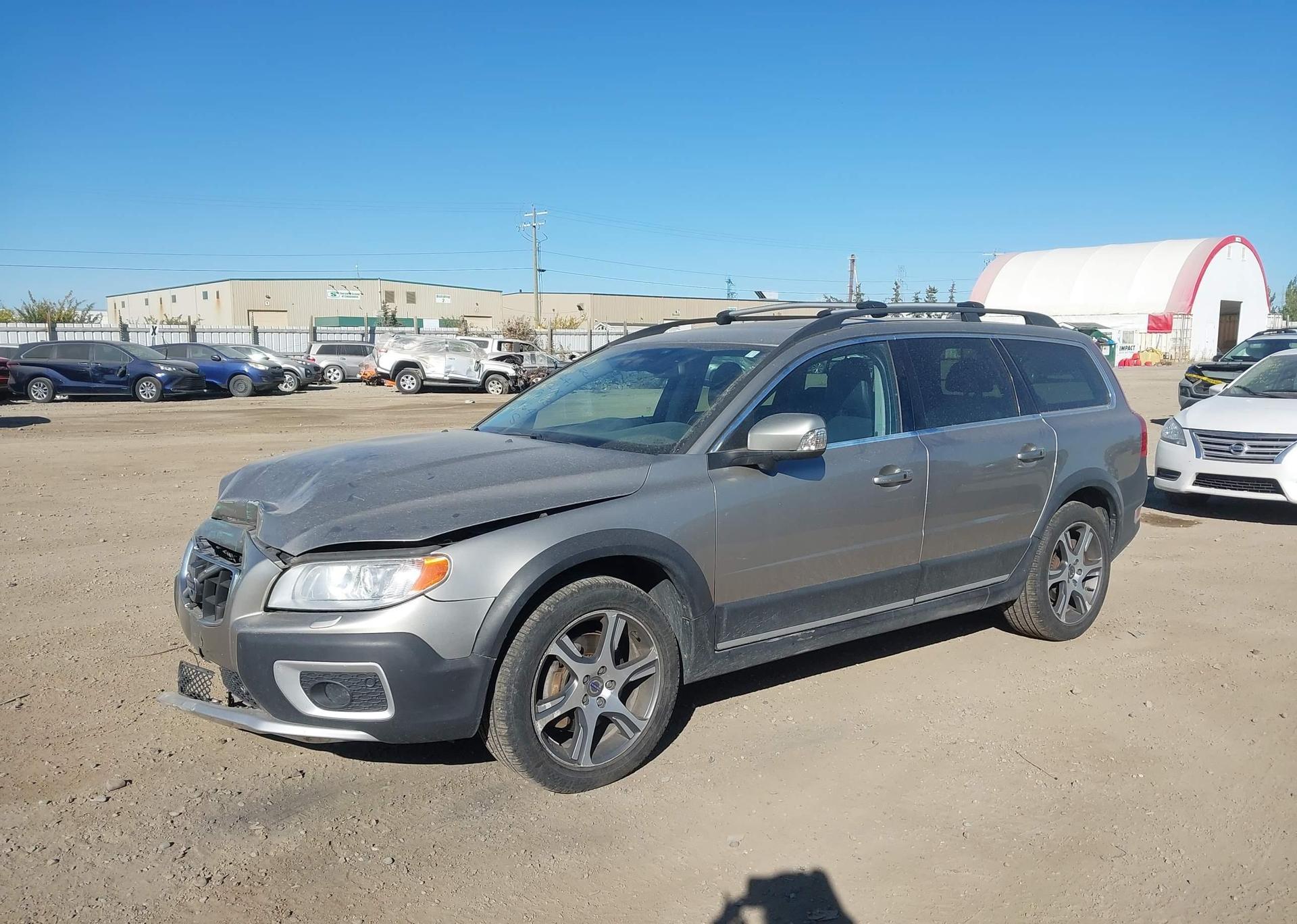 2012 VOLVO XC70 T6