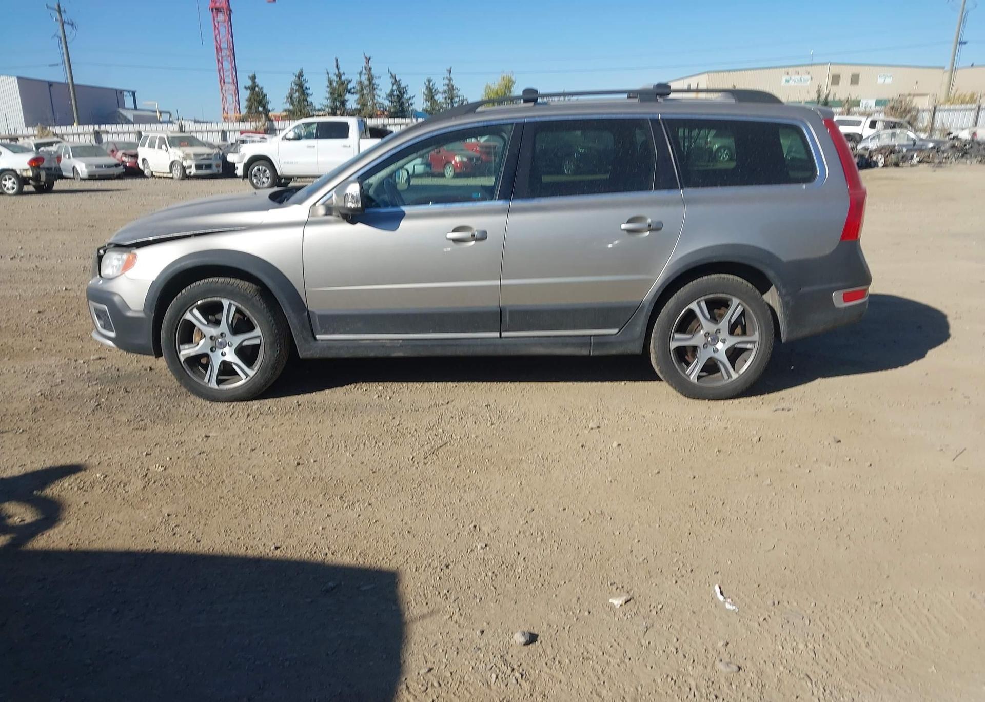 2012 VOLVO XC70 T6