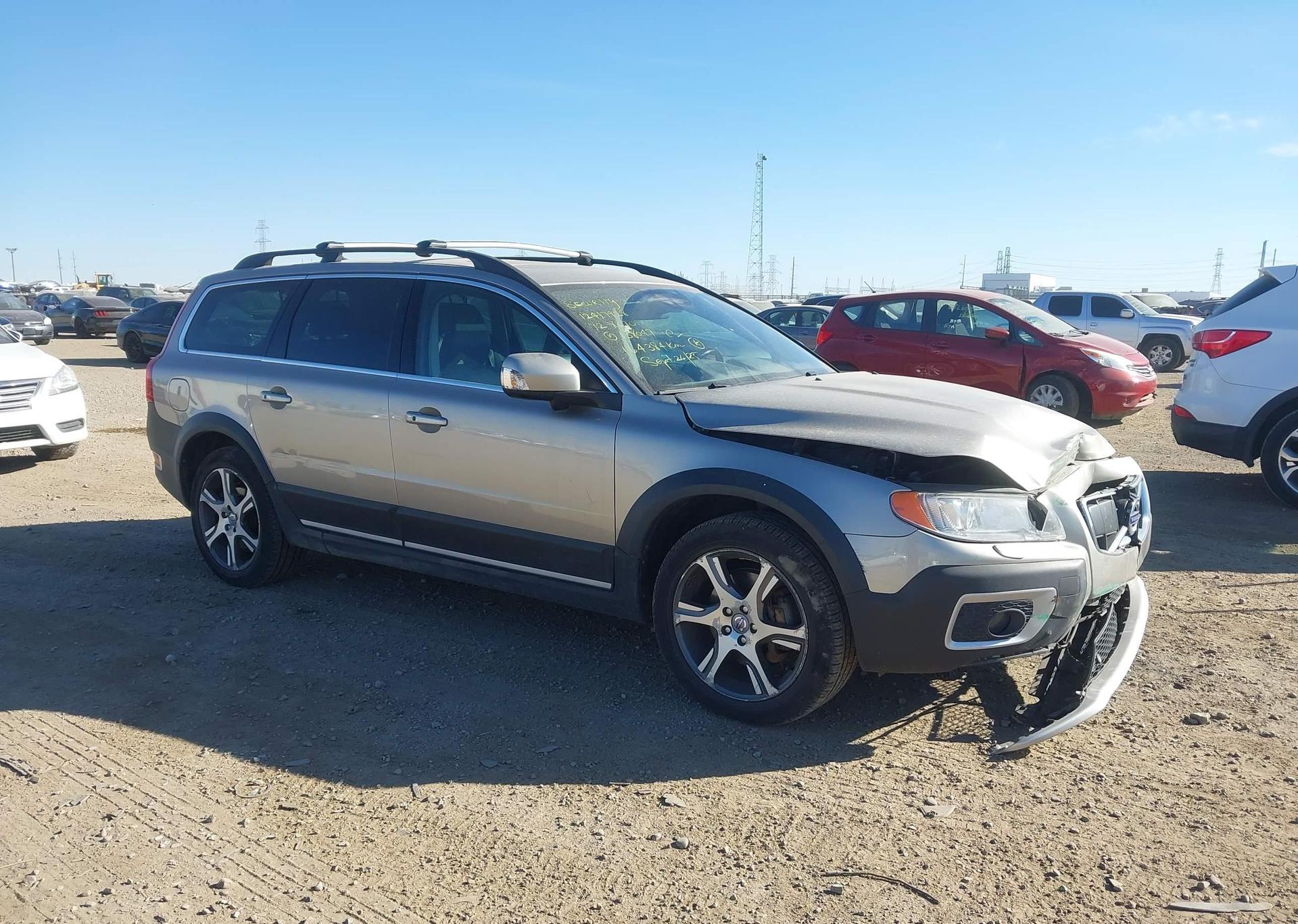 2012 VOLVO XC70 T6