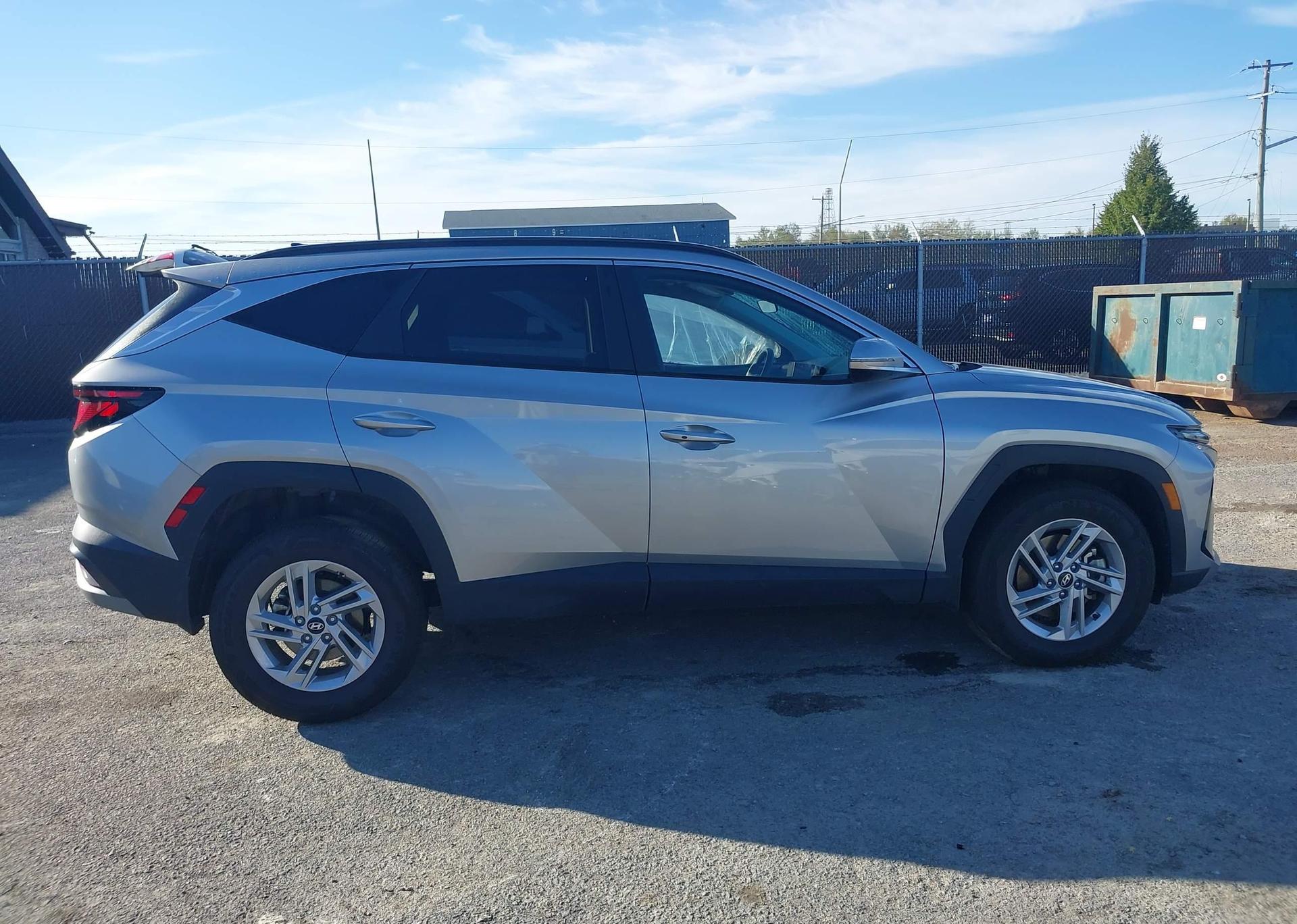 2025 HYUNDAI TUCSON SEL
