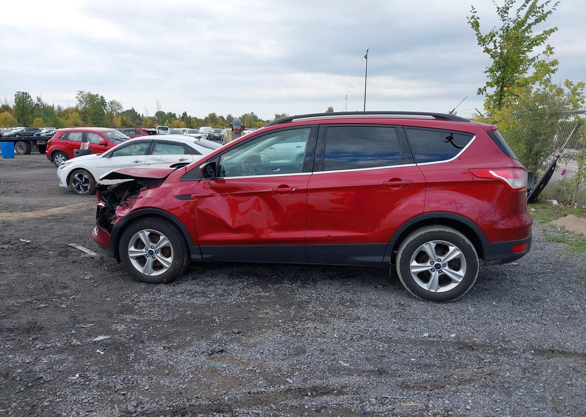 2014 FORD ESCAPE SE
