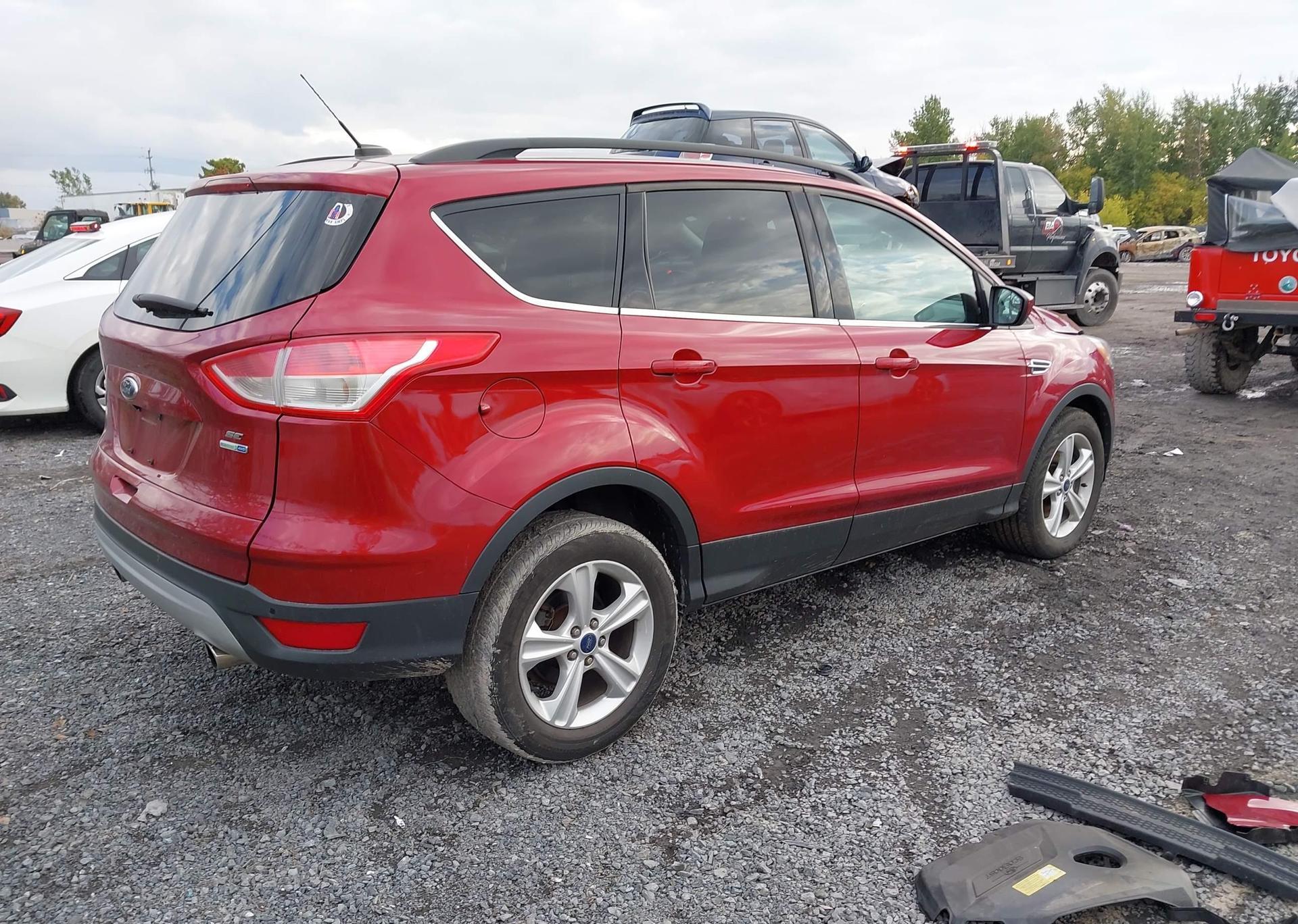 2014 FORD ESCAPE SE