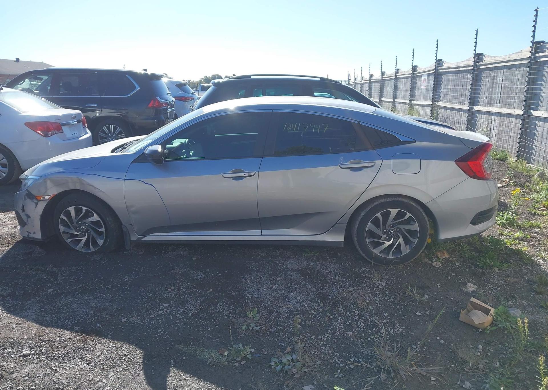 2018 HONDA CIVIC SE