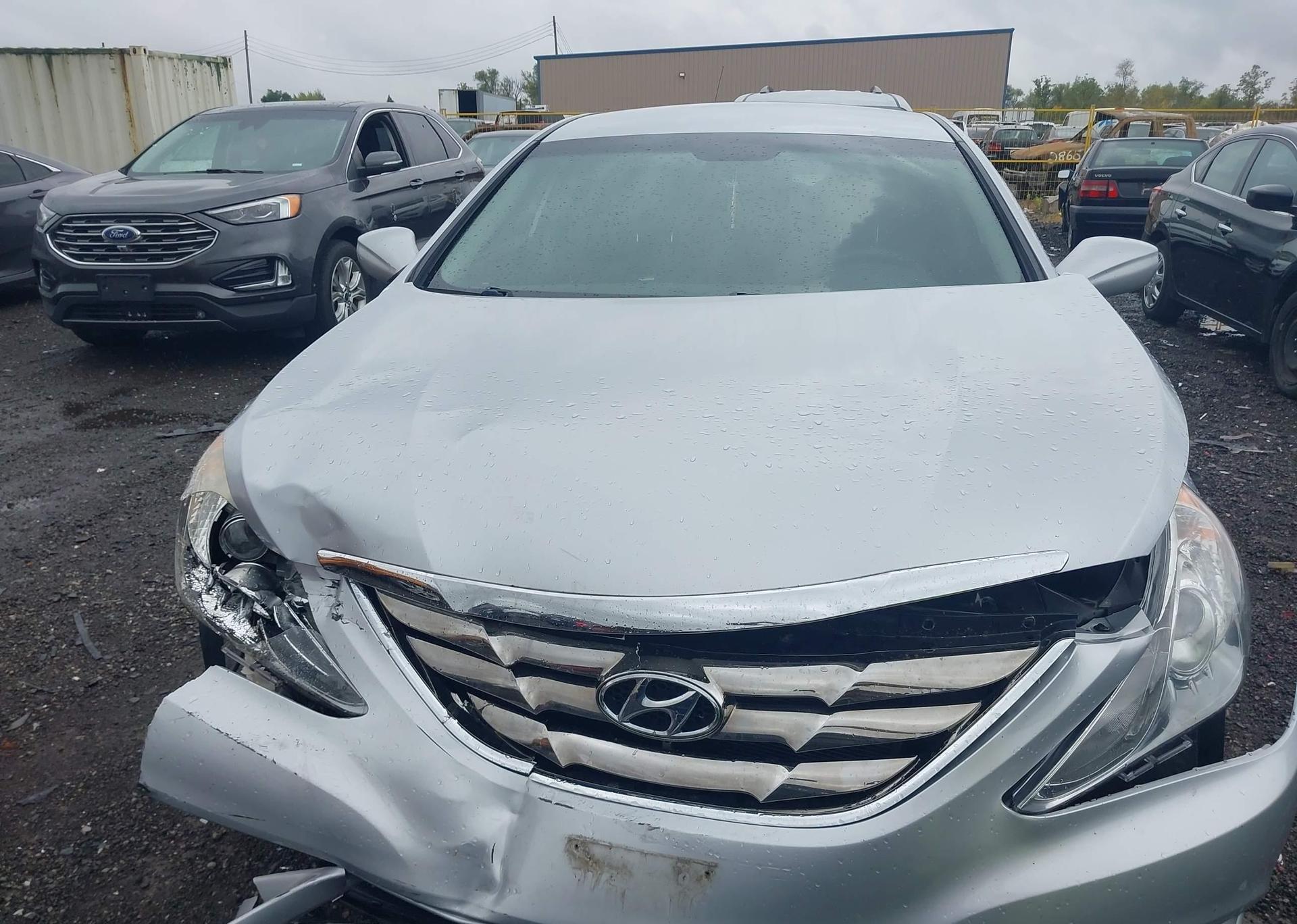 2012 HYUNDAI SONATA GLS