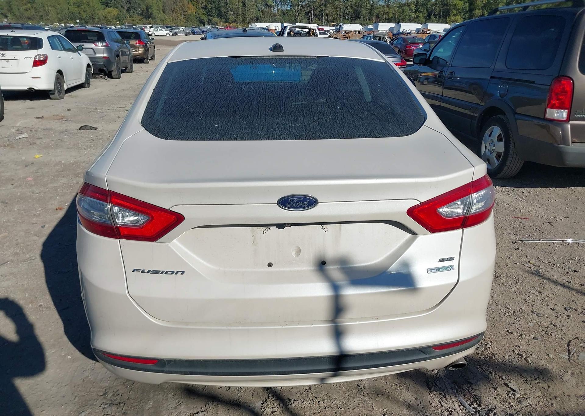 2013 FORD FUSION SE