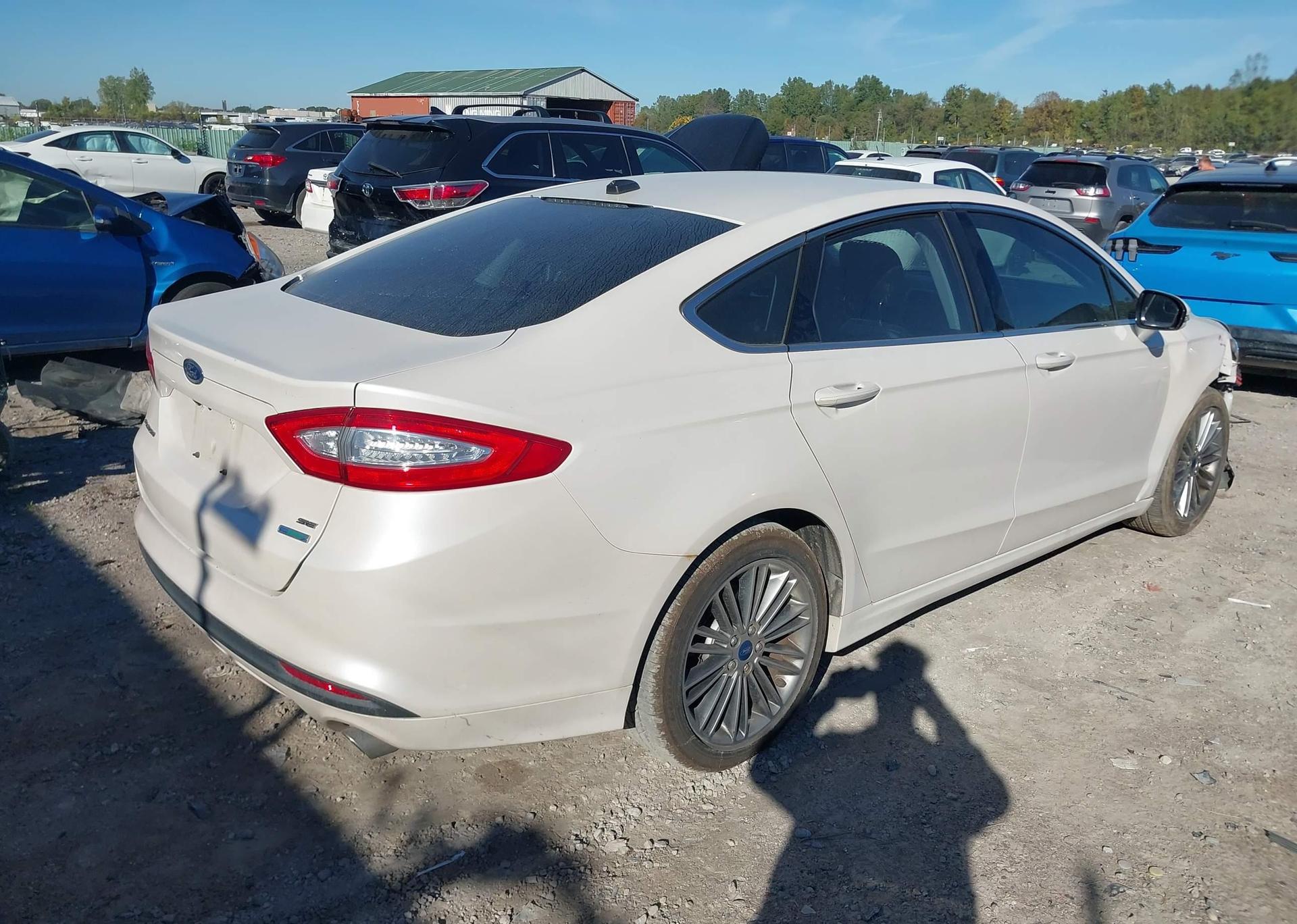 2013 FORD FUSION SE