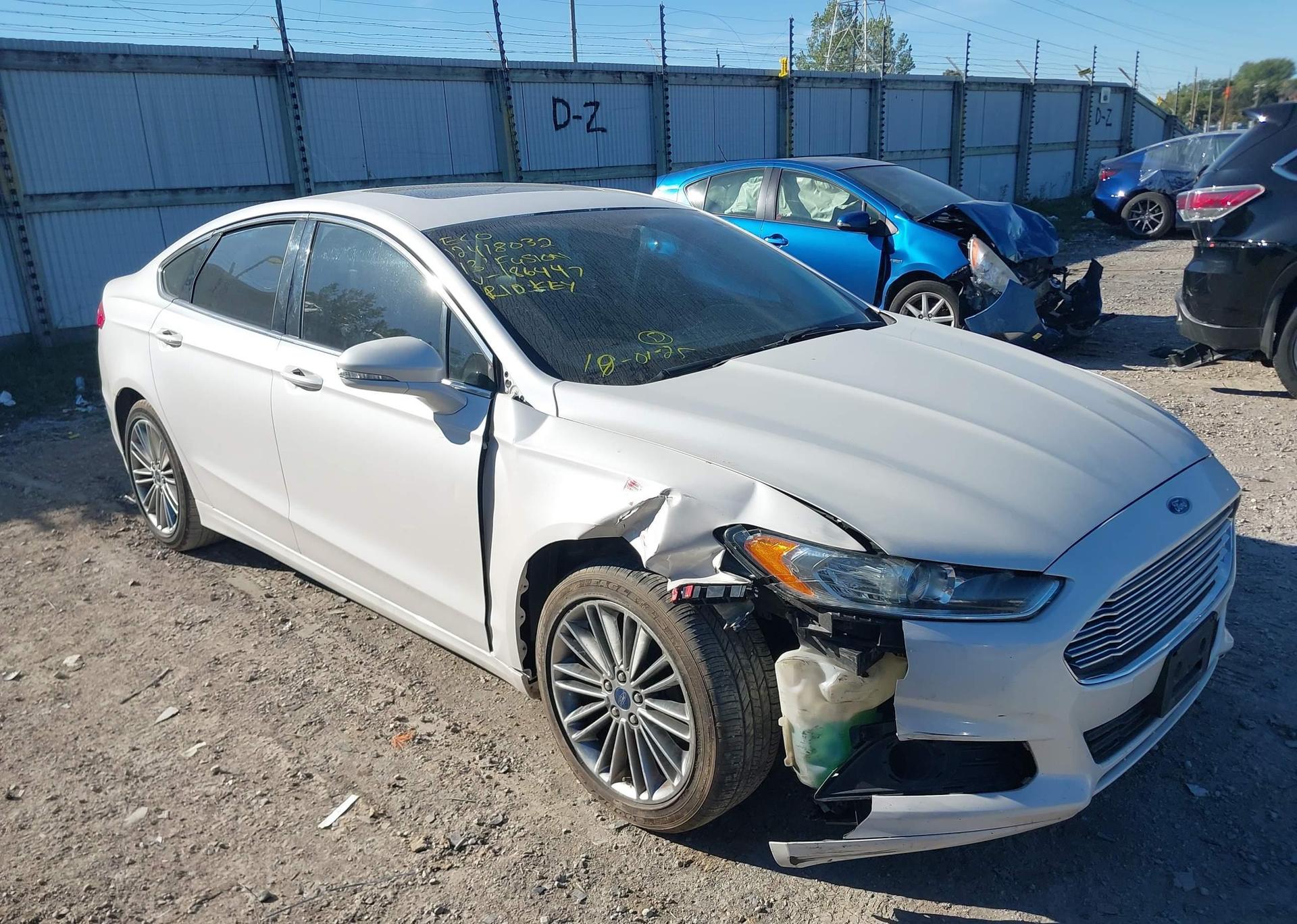 2013 FORD FUSION SE