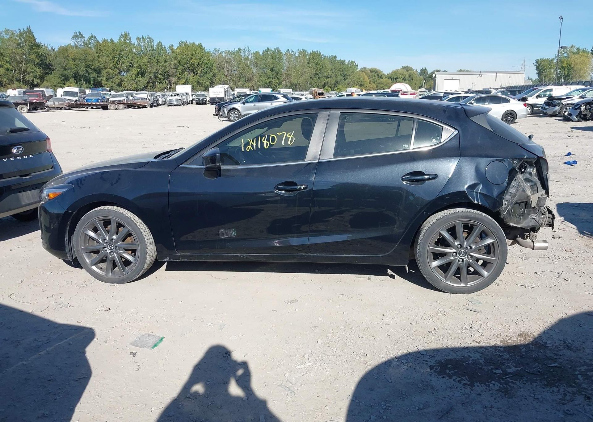 2018 MAZDA MAZDA3 GT