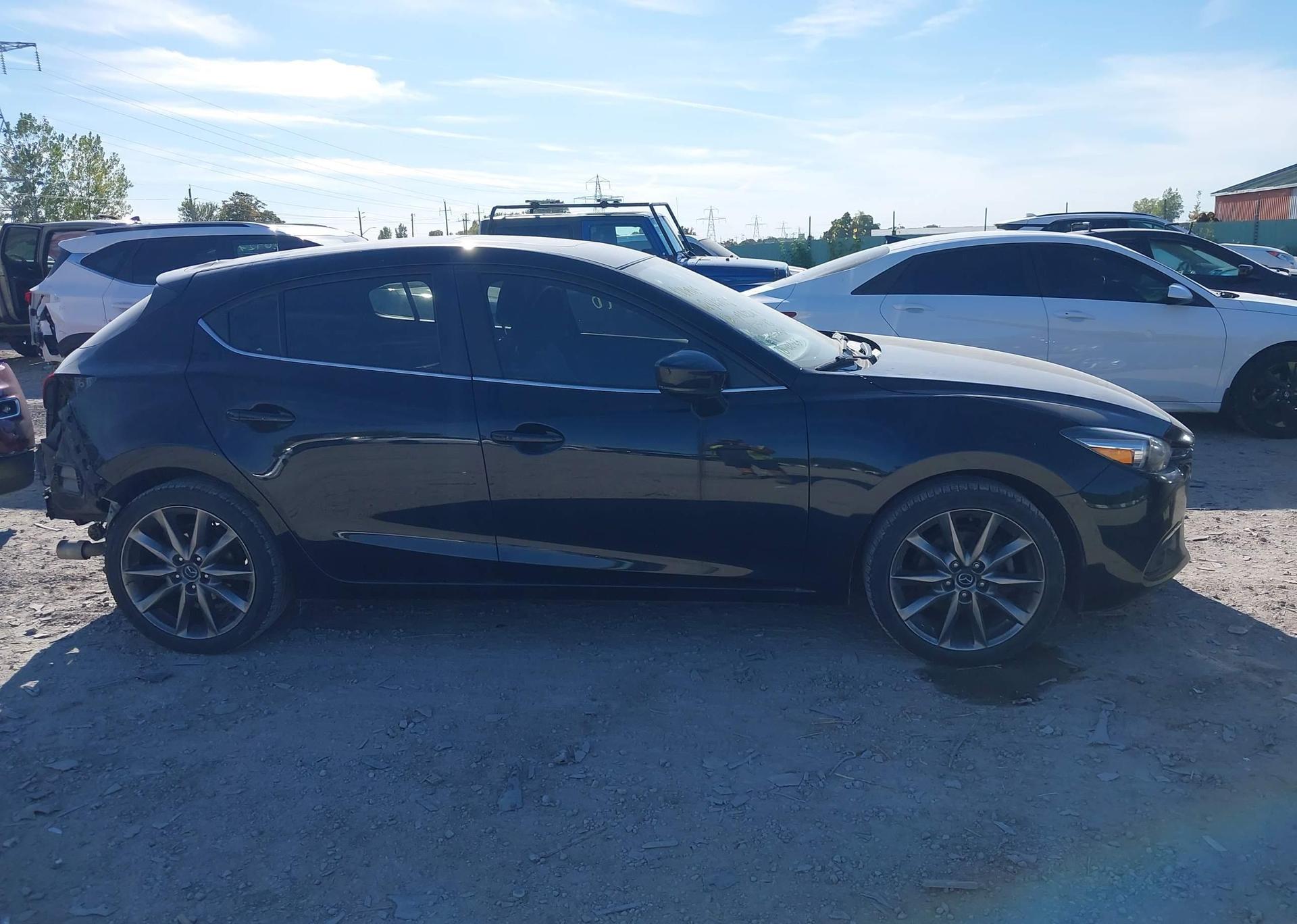 2018 MAZDA MAZDA3 GT