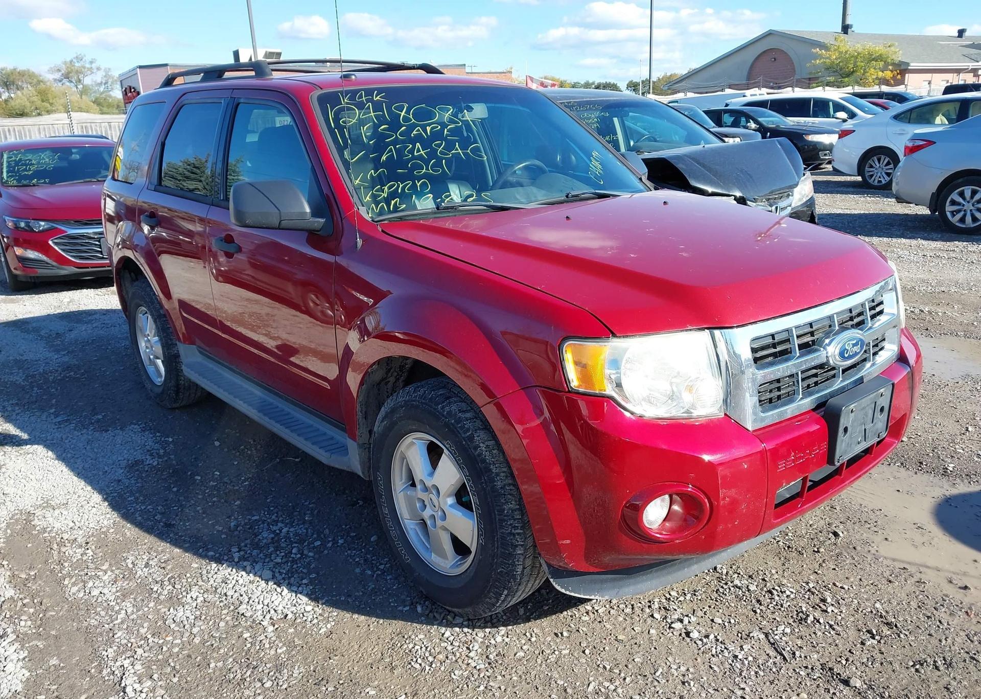2011 FORD ESCAPE XLT