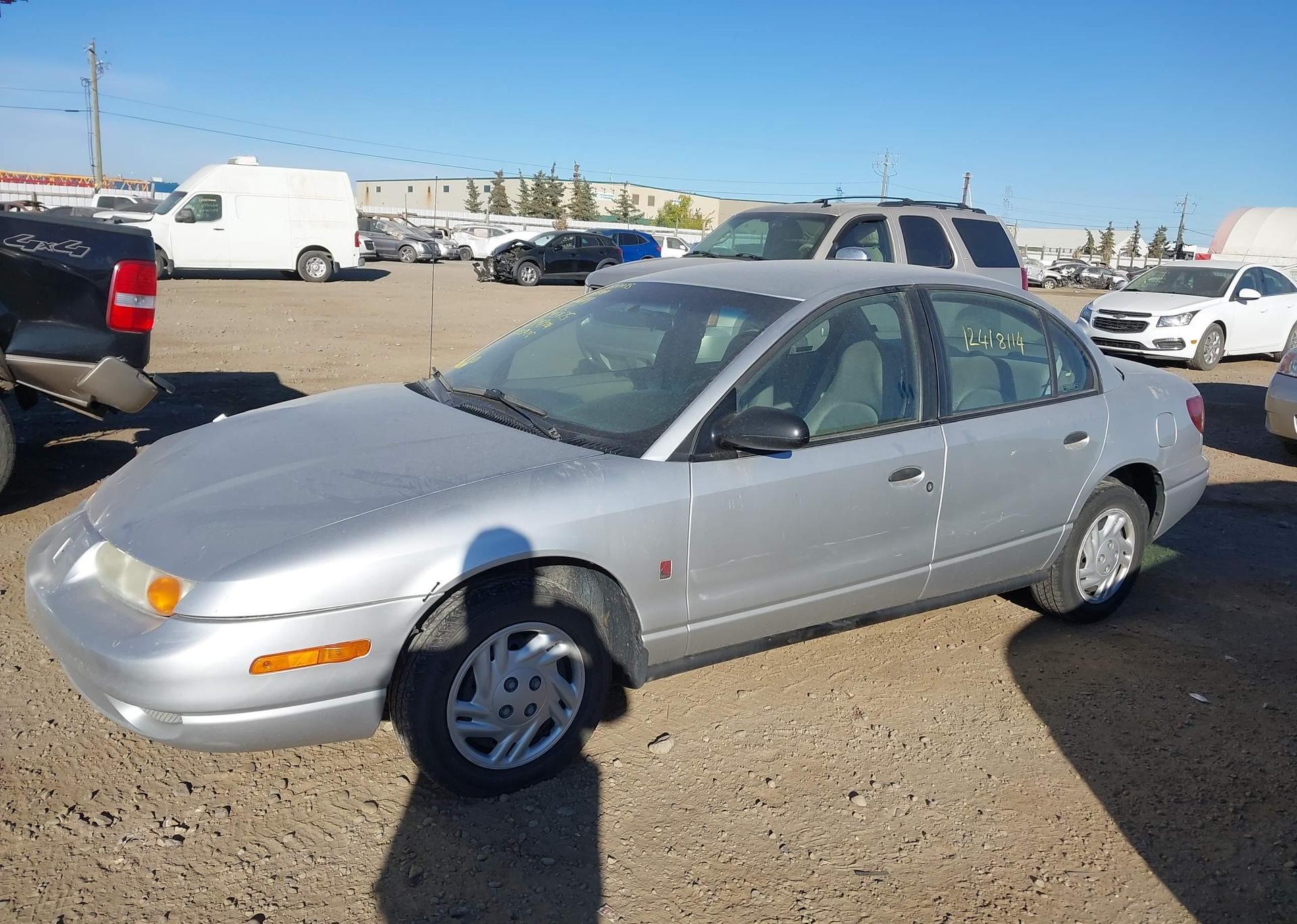 2002 SATURN SL