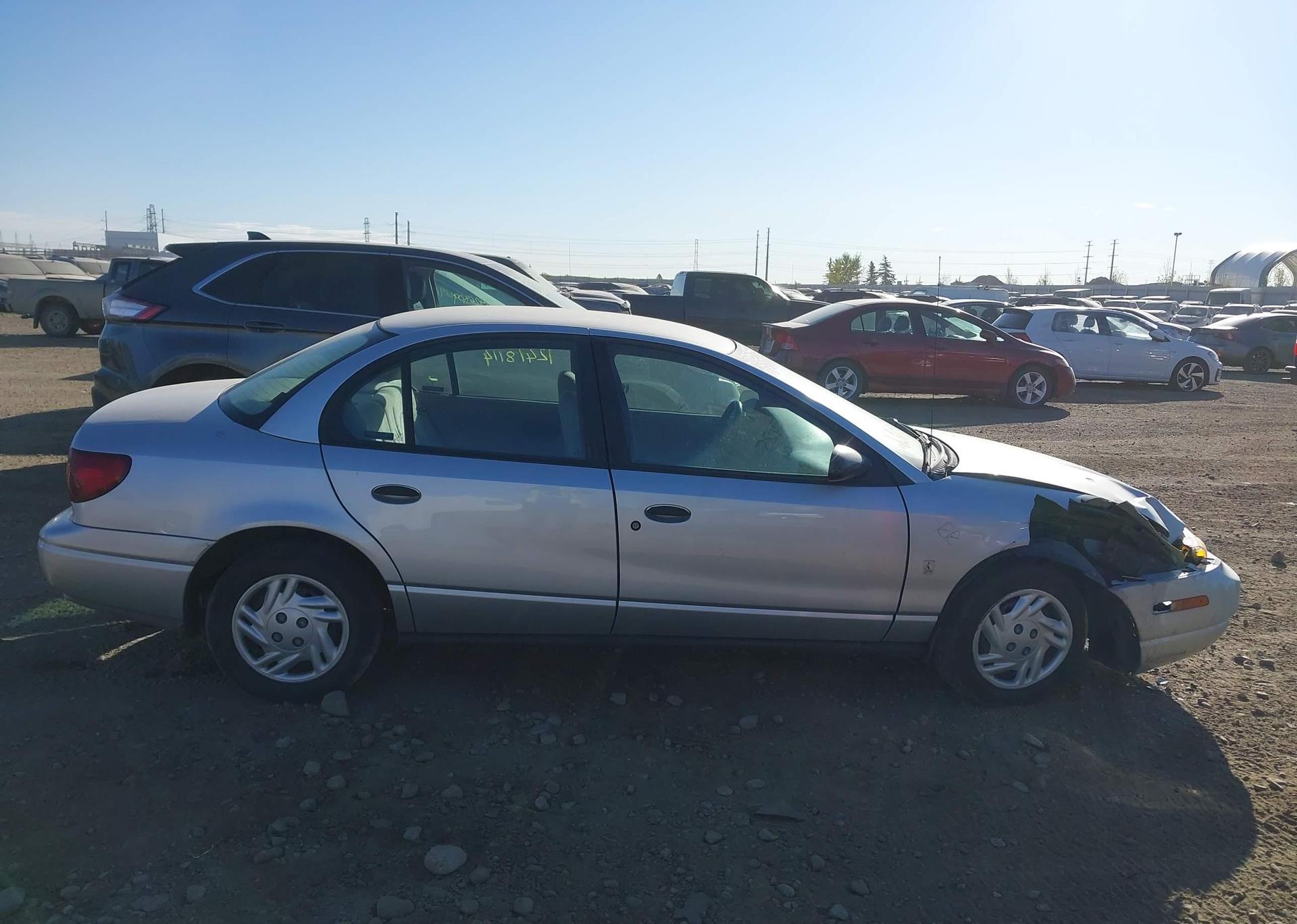 2002 SATURN SL