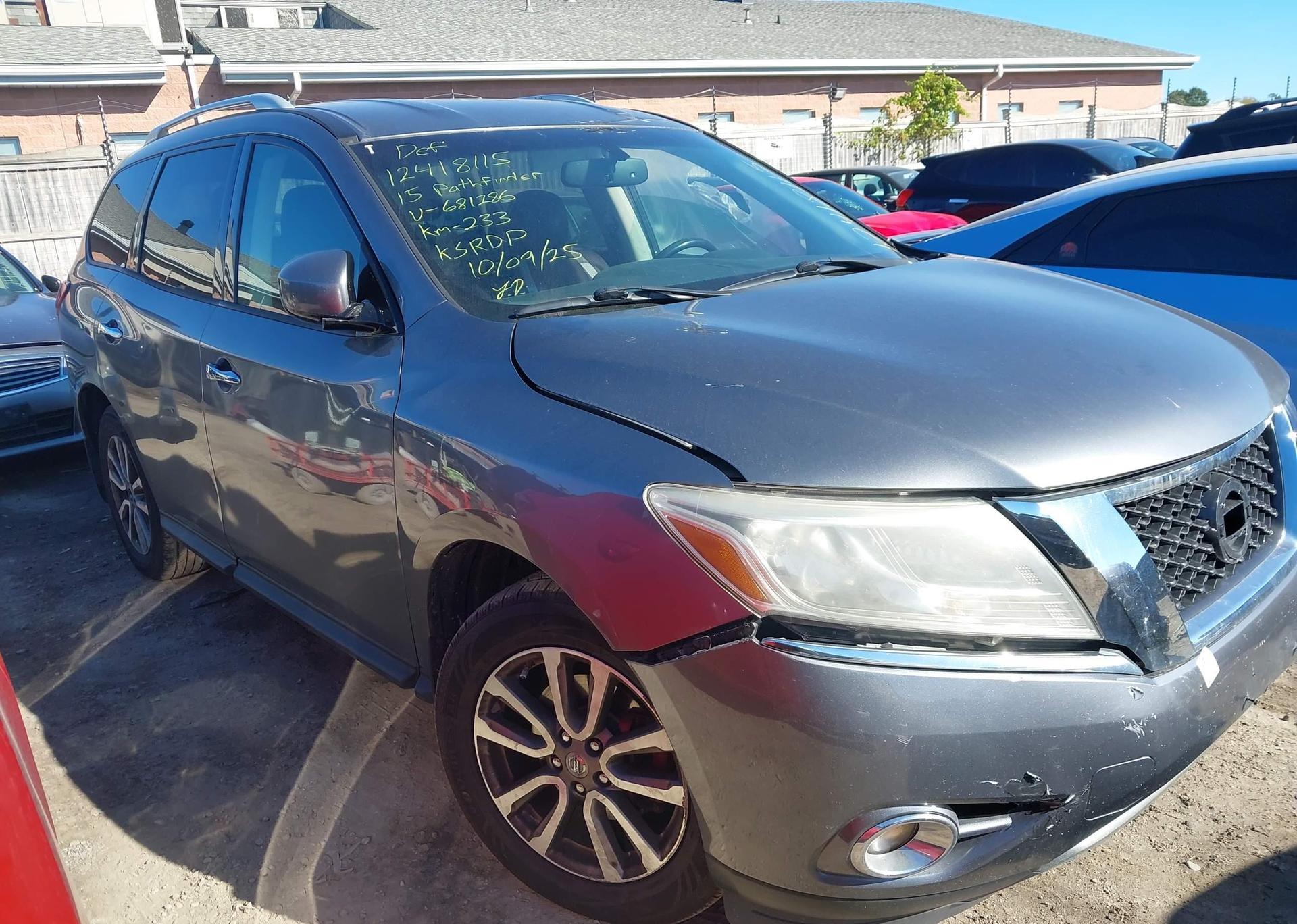 2015 NISSAN PATHFINDER S
