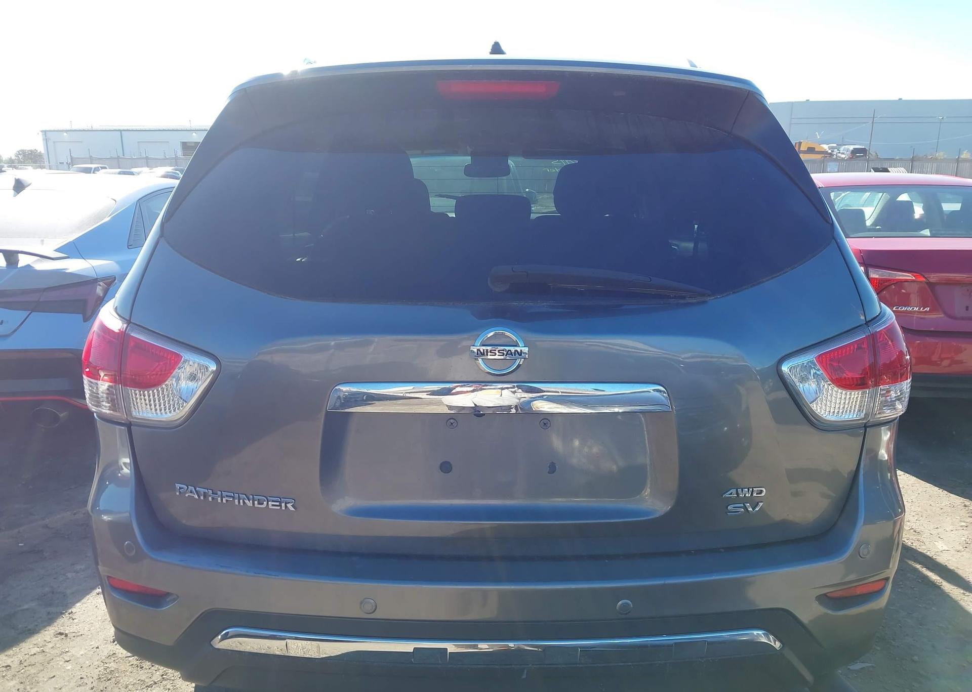 2015 NISSAN PATHFINDER S