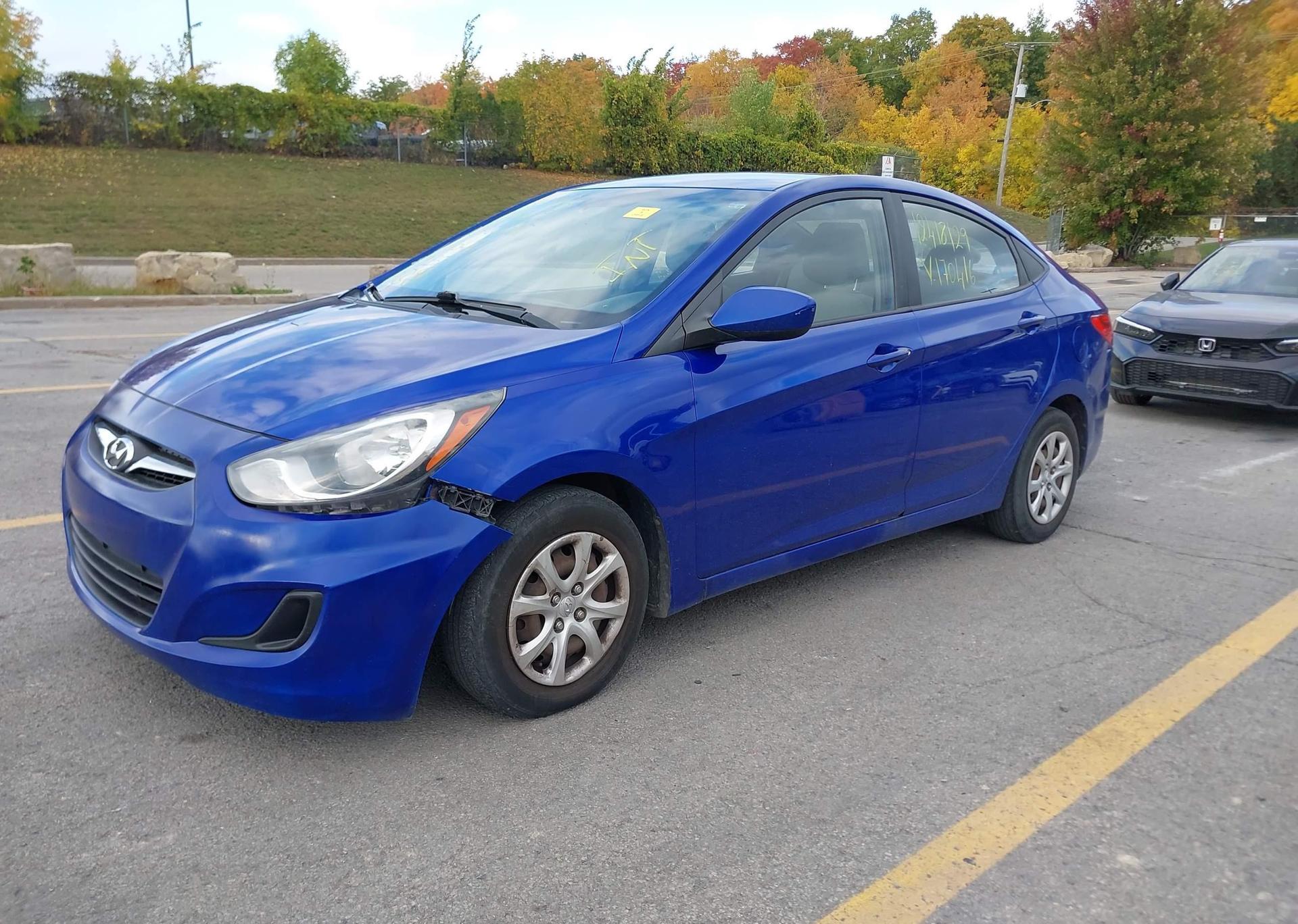 2012 HYUNDAI ACCENT