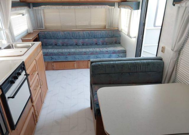 1995 TRAVELAIRE RUSTLER