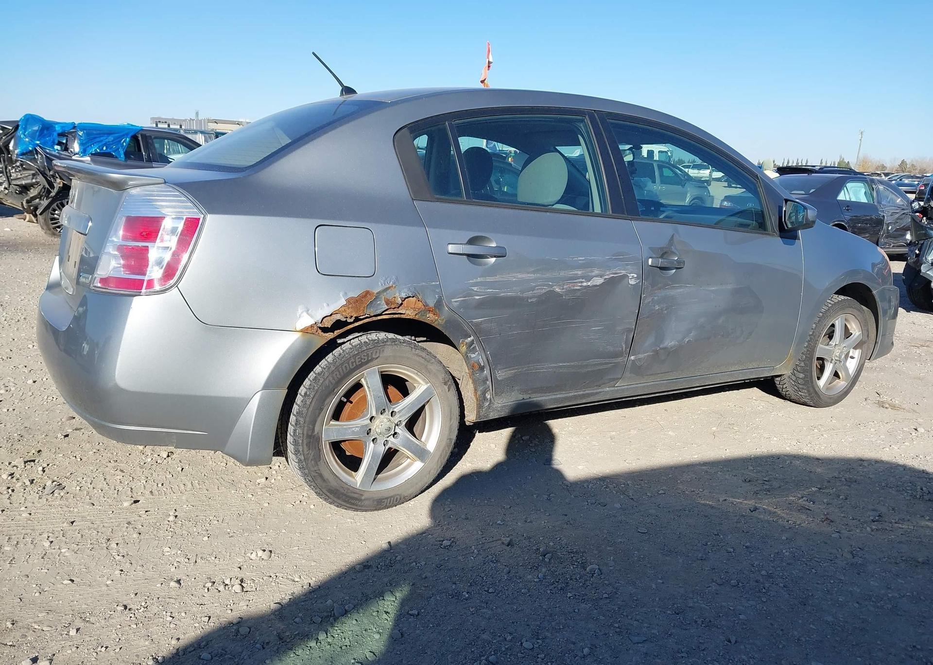 2011 NISSAN SENTRA 2.0